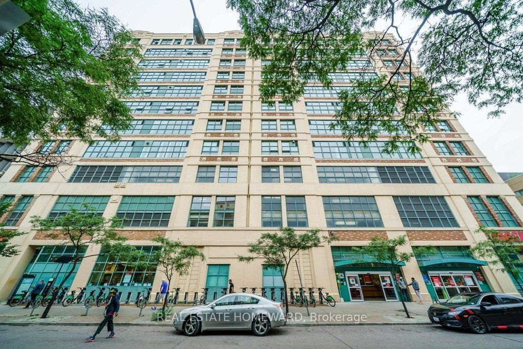 155 Dalhousie Street PH1, Toronto, ON M5B 2P7