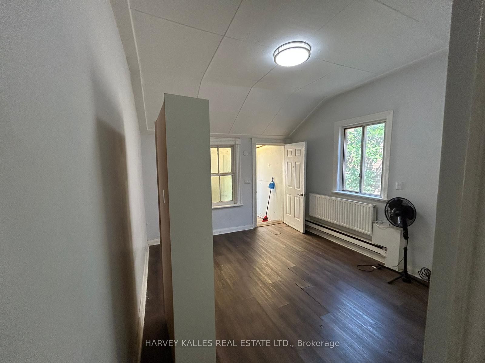 1098 Bathurst Street 3, Toronto, ON M5R 3G9