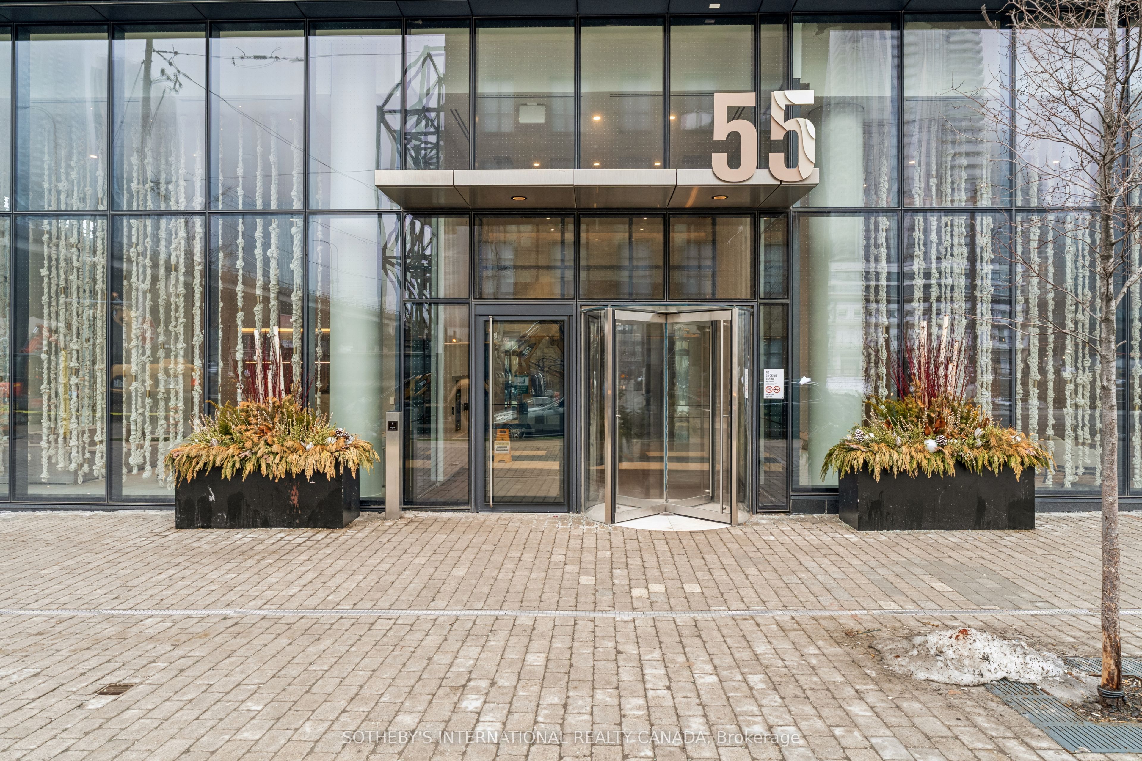 55 Cooper Street 5105, Toronto, ON M5E 0G1