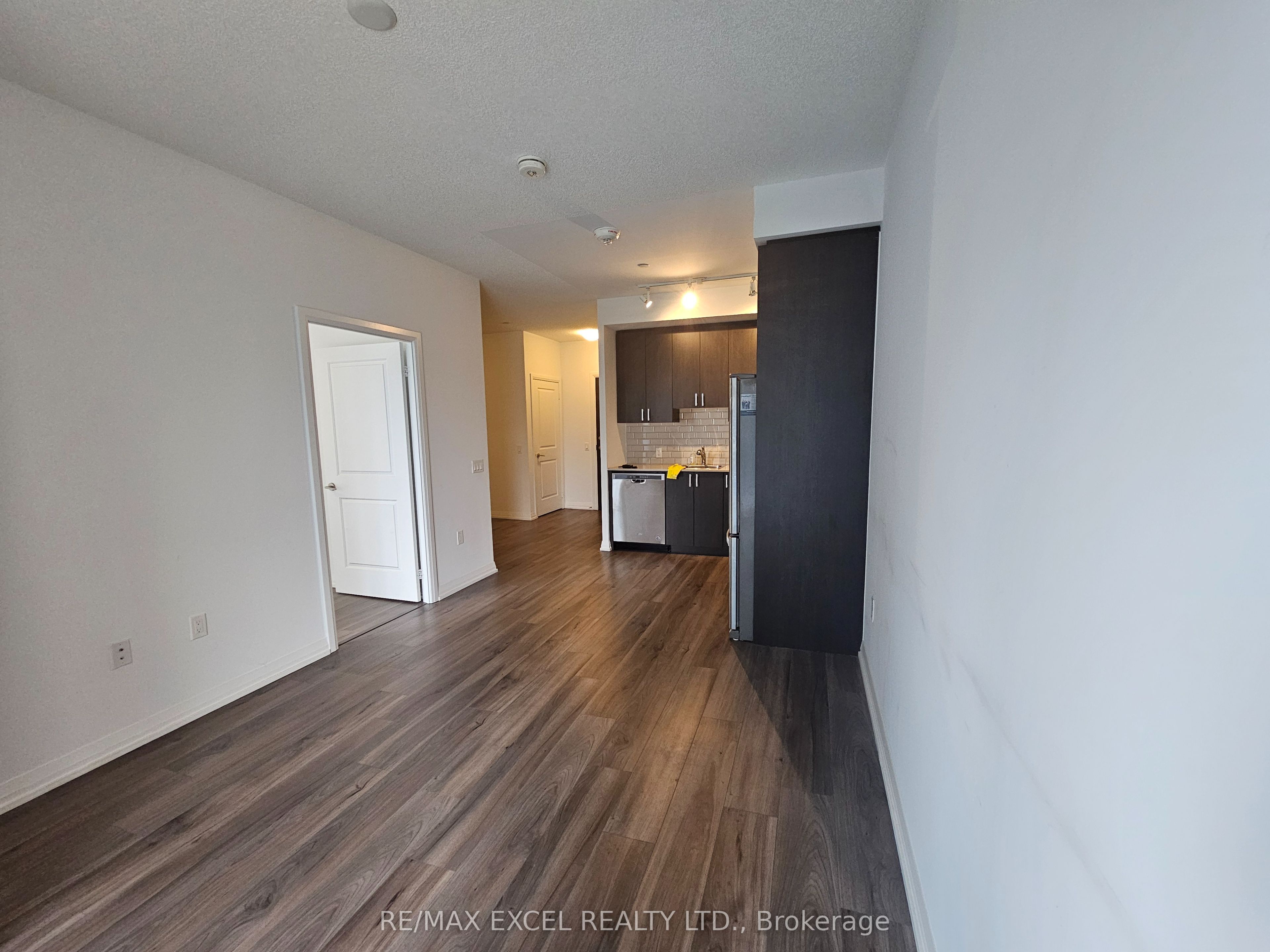 60 Ann O'reilly Road 566, Toronto, ON M2J 0C8 photo 3