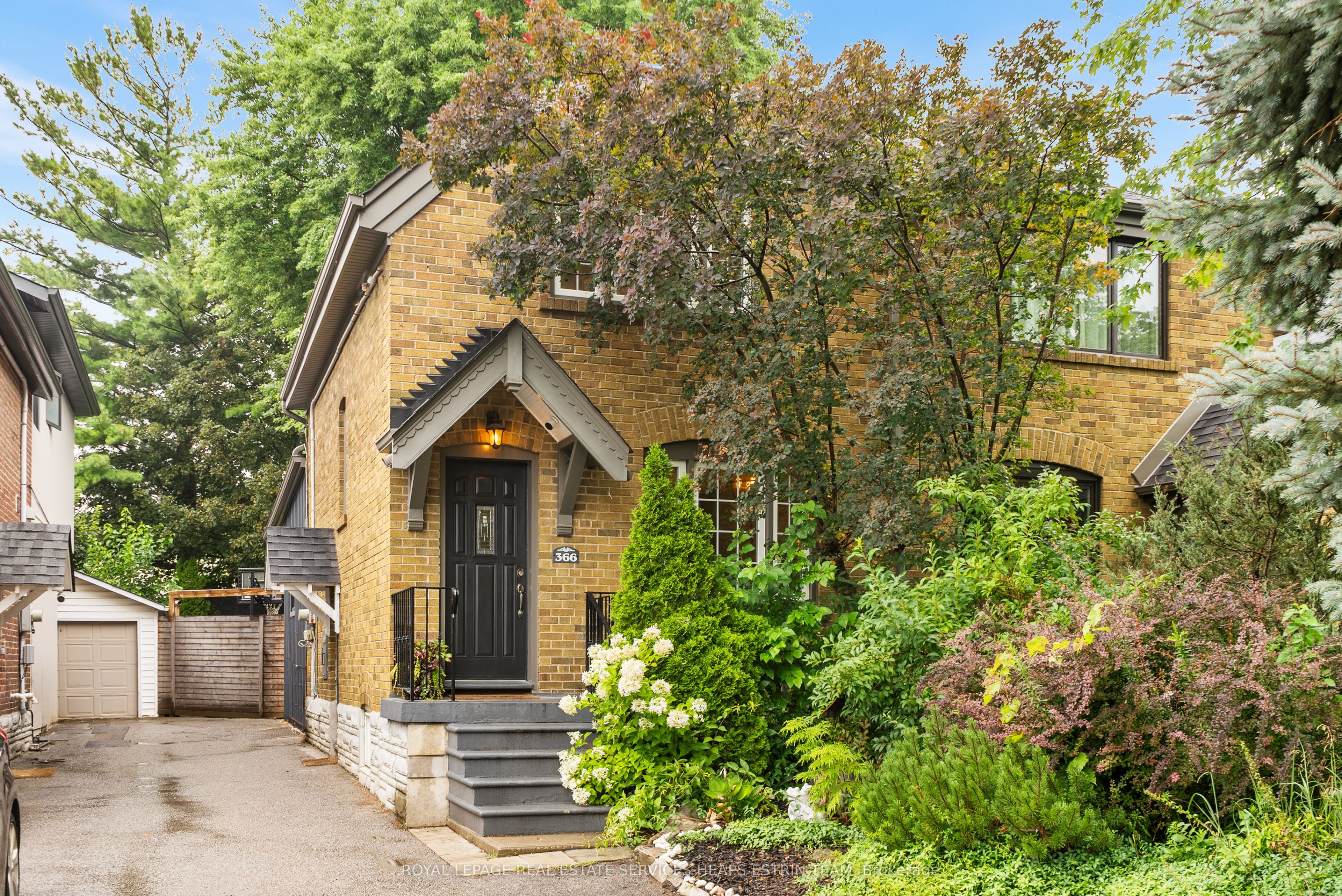366 Laird Drive, Toronto, ON M4G 3X9