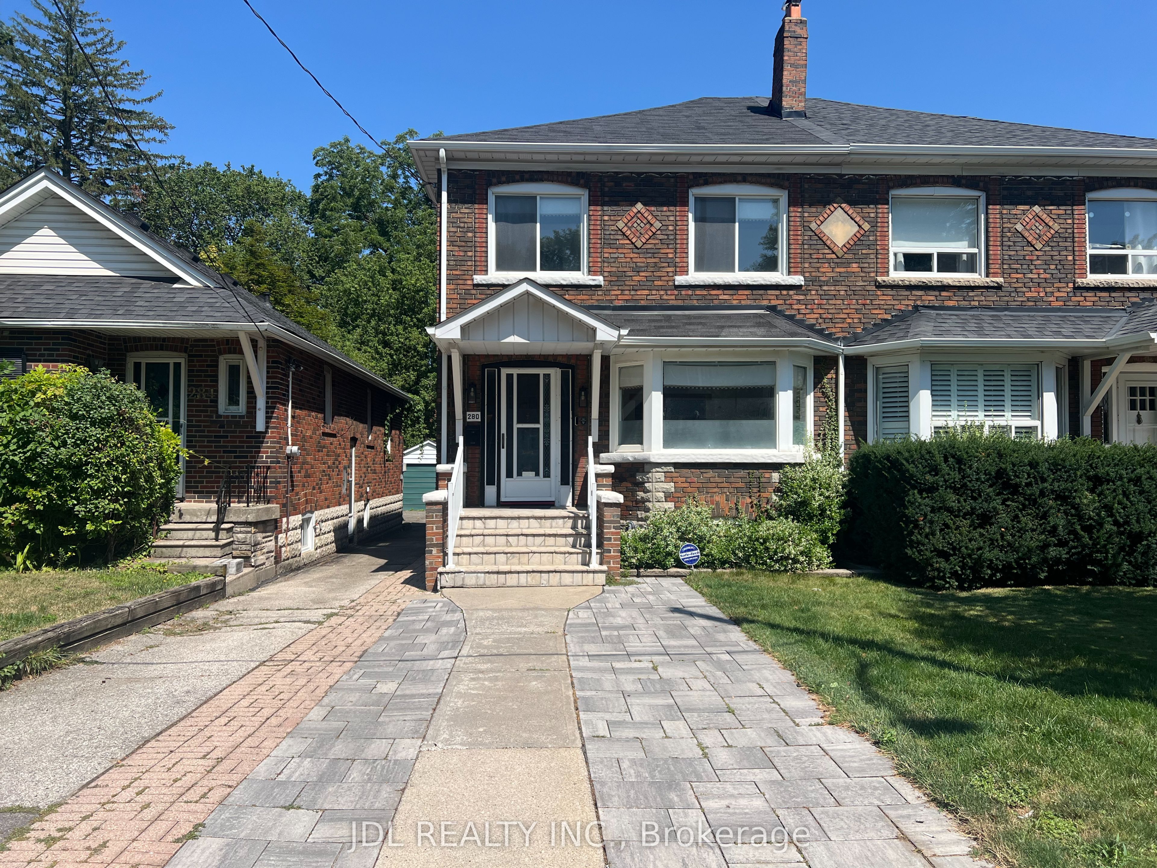 280 Fairlawn Avenue, Toronto, ON M5M 1T1