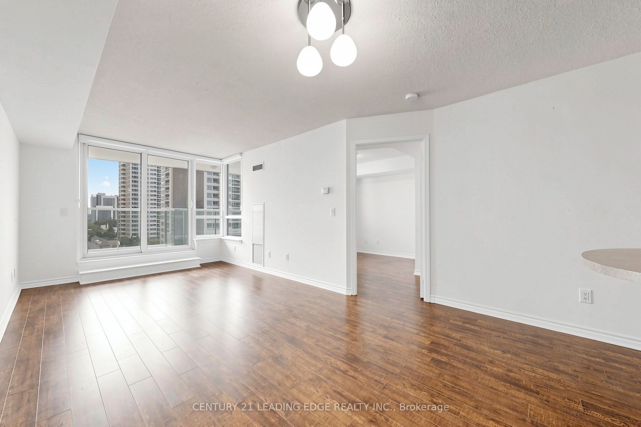 17 Barberry Place 905, Toronto, ON M2K 3E2 photo 5