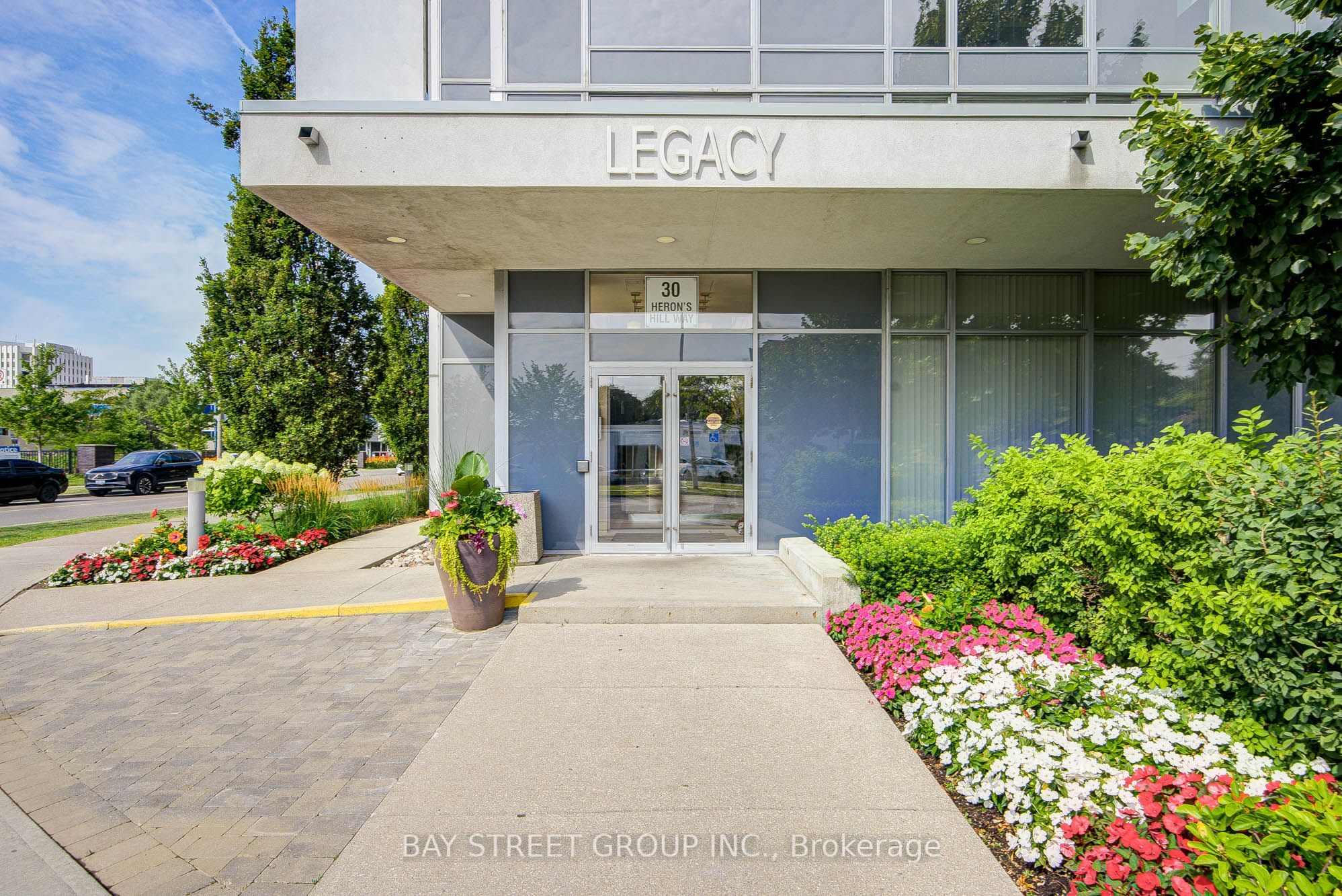 30 Herons Hill Way 2310, Toronto, ON M2J 0A7 photo 3