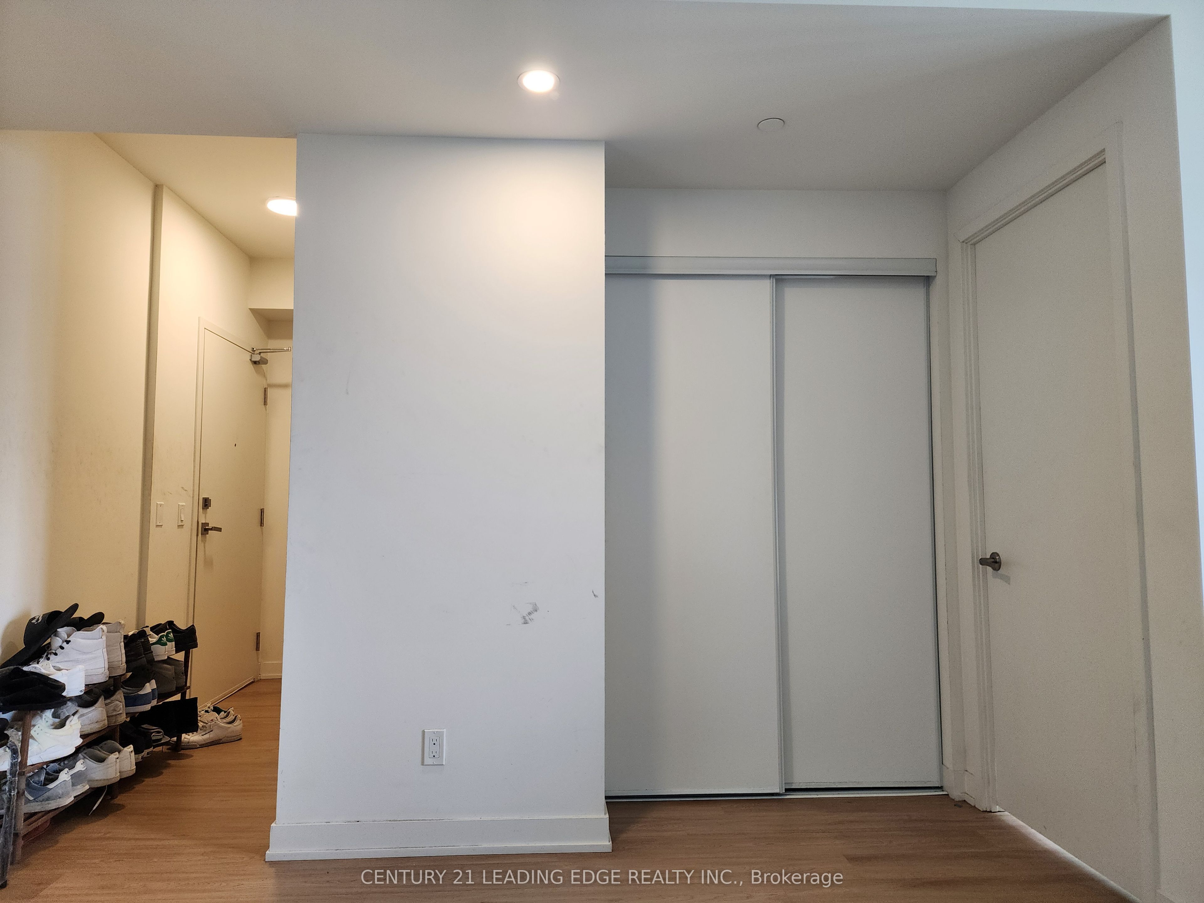10 Deerlick Court 1004, Toronto, ON M3A 0A7 photo 3