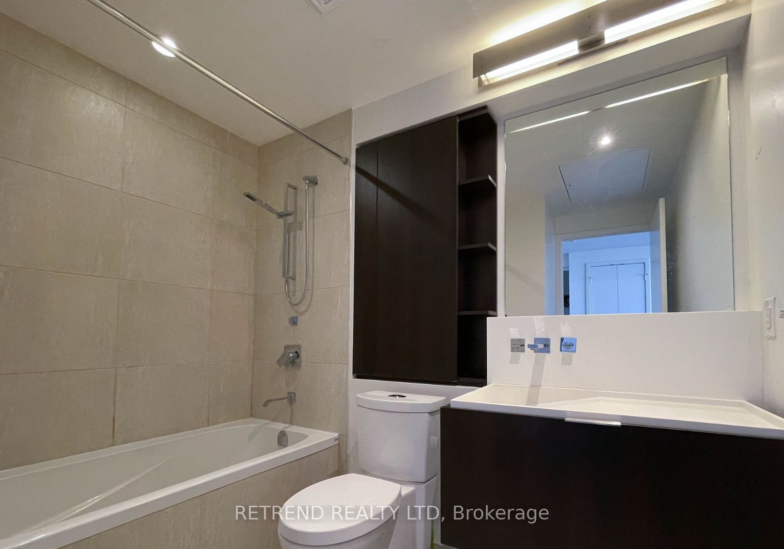 101 Charles Street E 4409, Toronto, ON M4Y 0A9 photo 4
