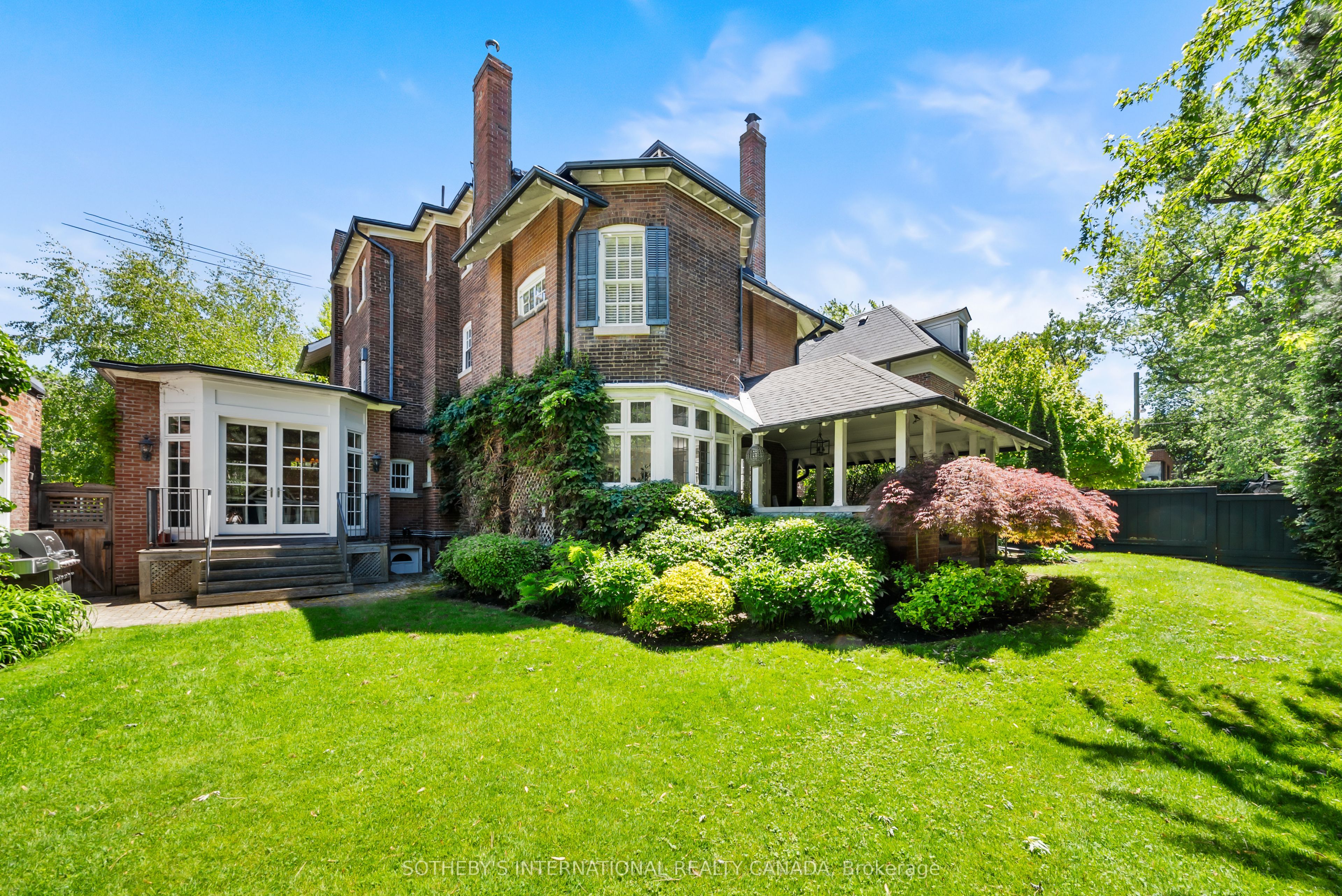 236 Poplar Plains Road, Toronto, ON M4V 2N7