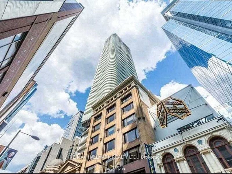 197 Yonge Street 5408, Toronto, ON M5B 0C1