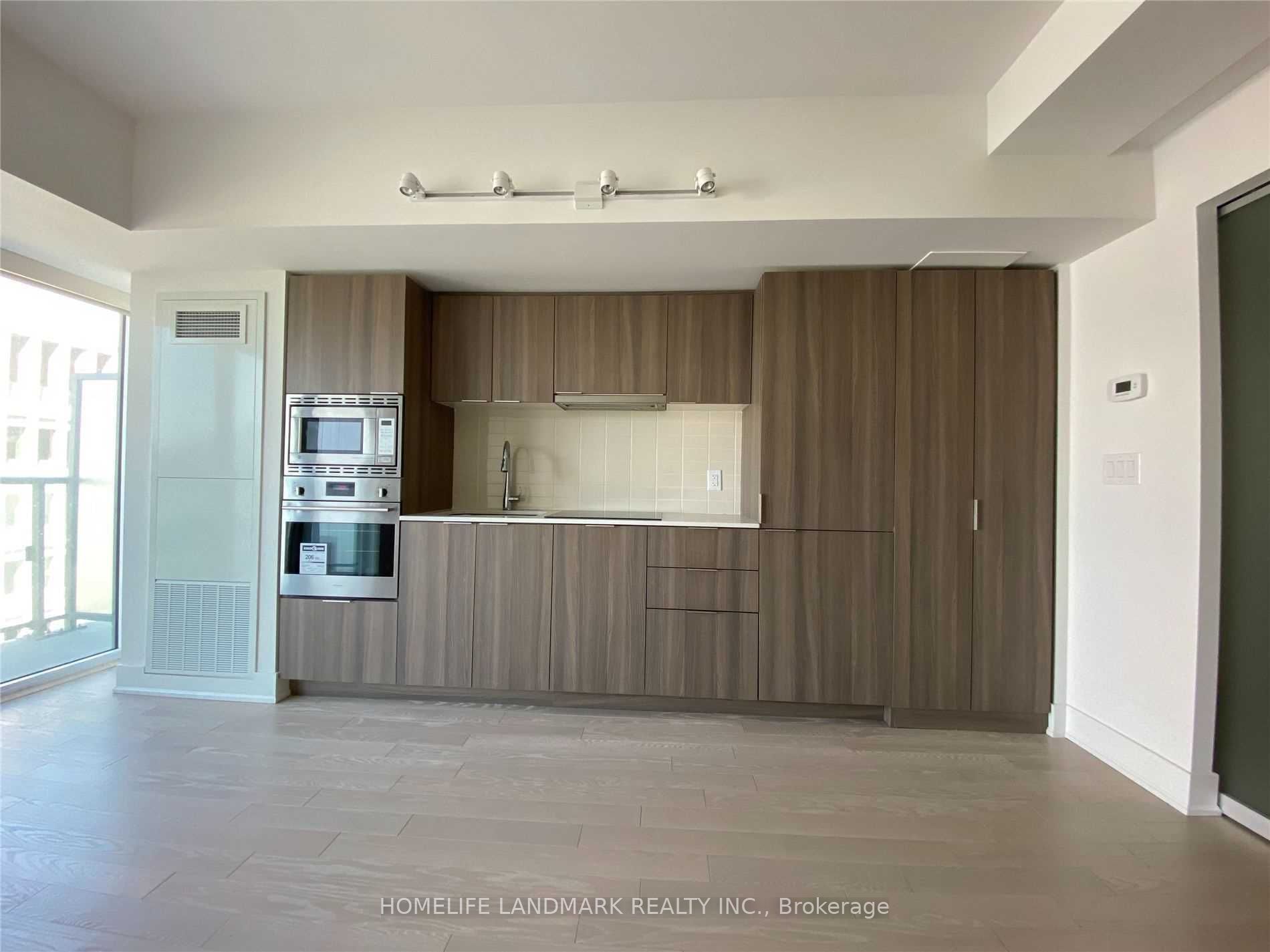 955 Bay Street 1908, Toronto, ON M5S 2A2 photo 3