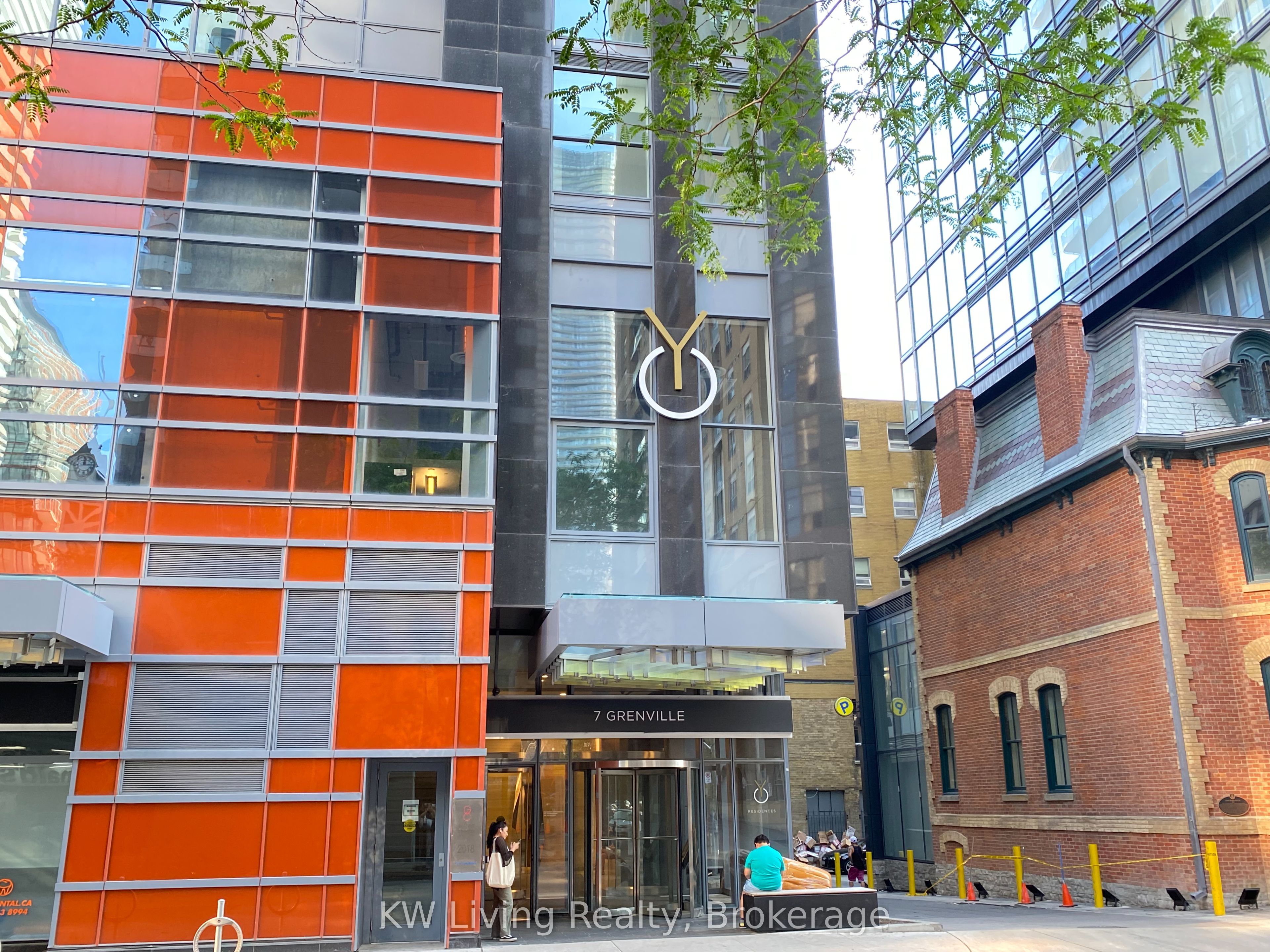 7 Grenville Street 2107, Toronto, ON M4Y 0E9 photo 2