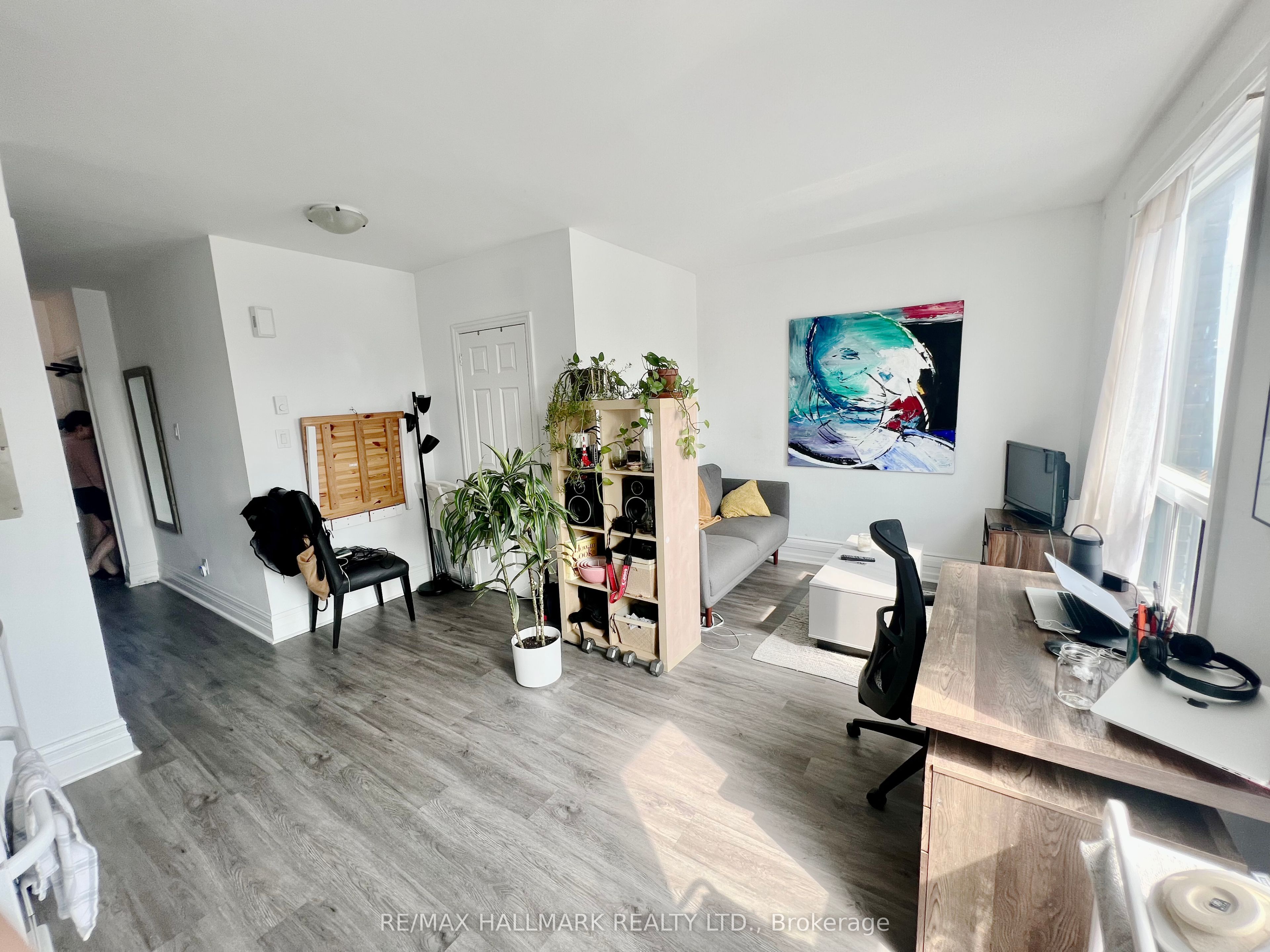 454 Bloor Street W 4, Toronto, ON M5S 1X8
