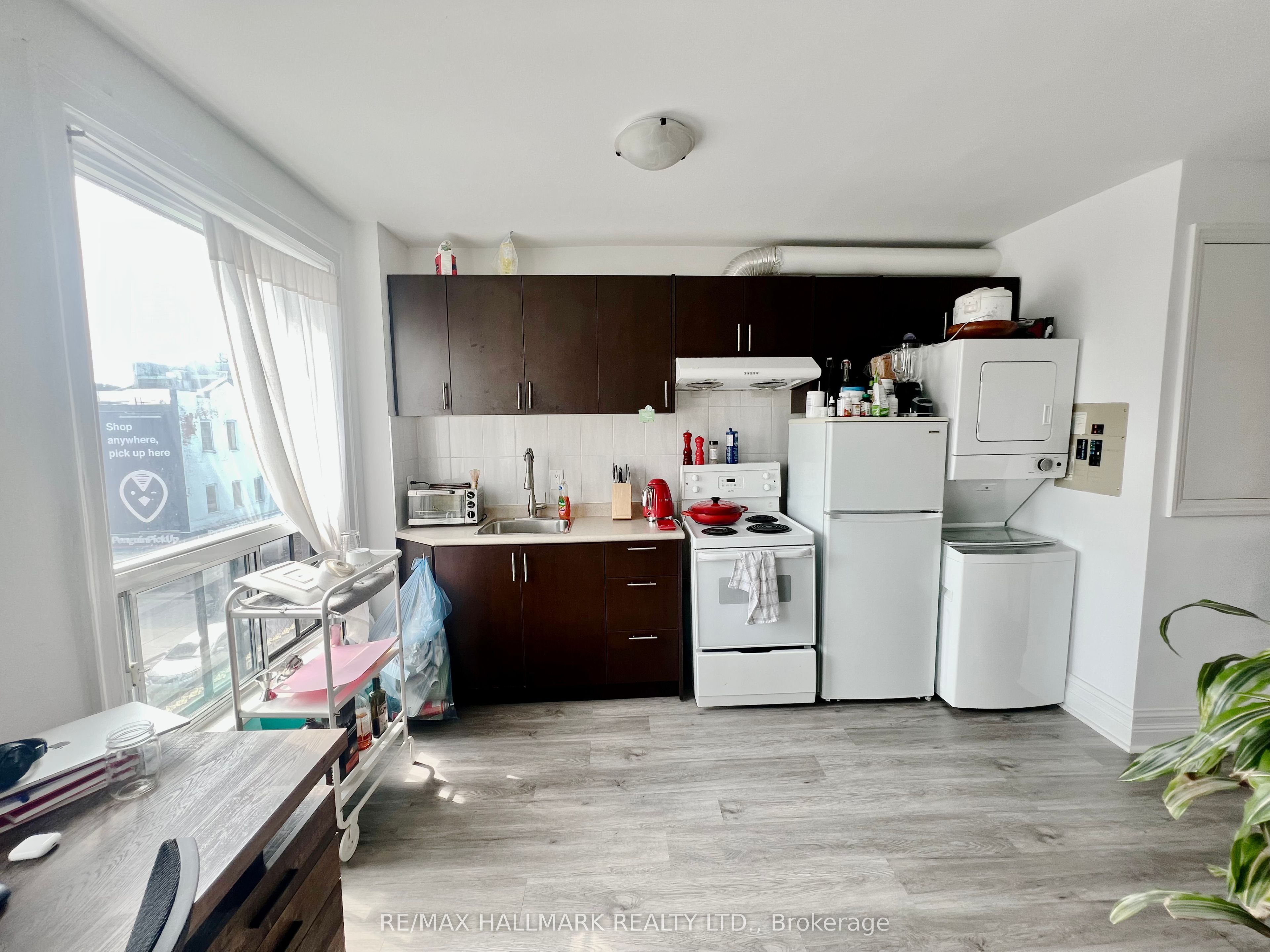 454 Bloor Street W 4, Toronto, ON M5S 1X8 photo 4