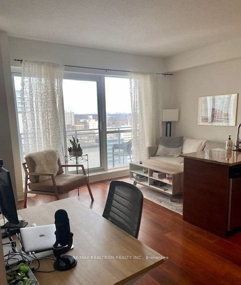 83 Redpath Avenue 1411, Toronto, ON M4S 0A2 photo 5