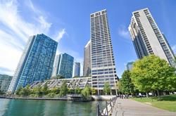 65 Harbour Square 3305, Toronto, ON M5J 2L4