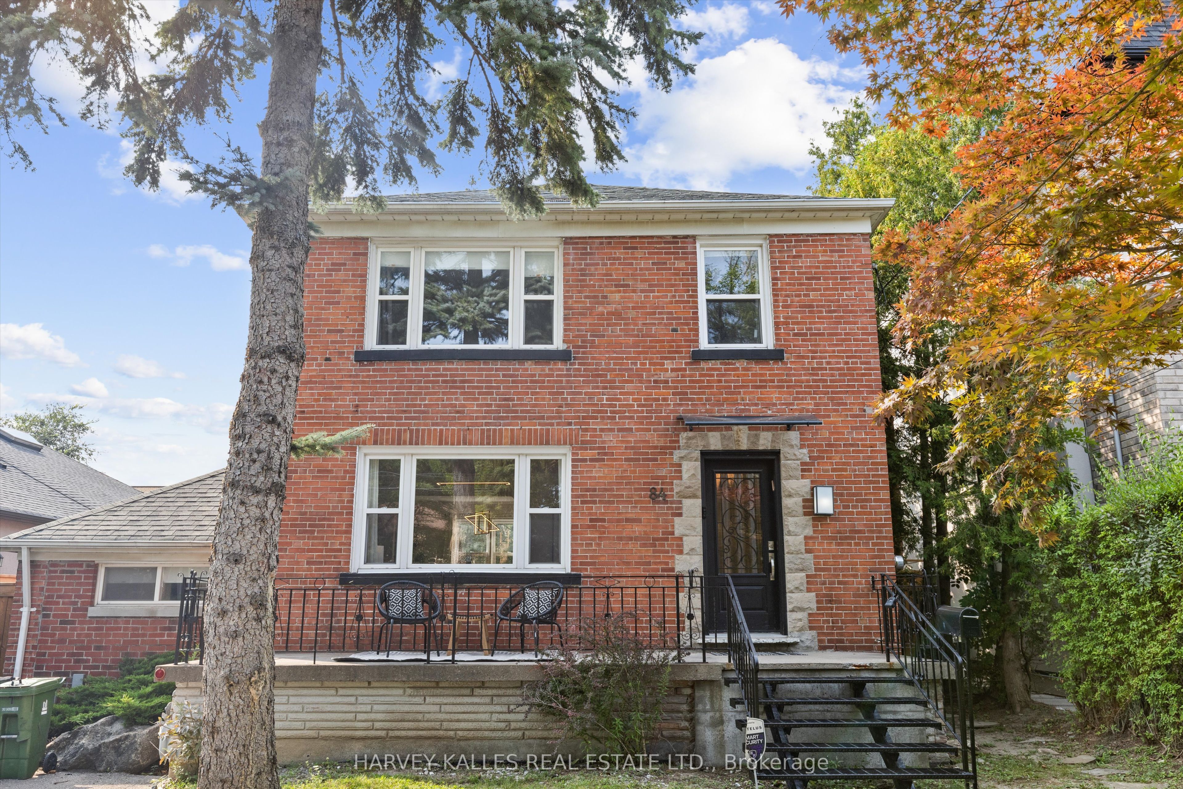 84 Lynnhaven Road, Toronto, ON M6A 2K9 photo 2