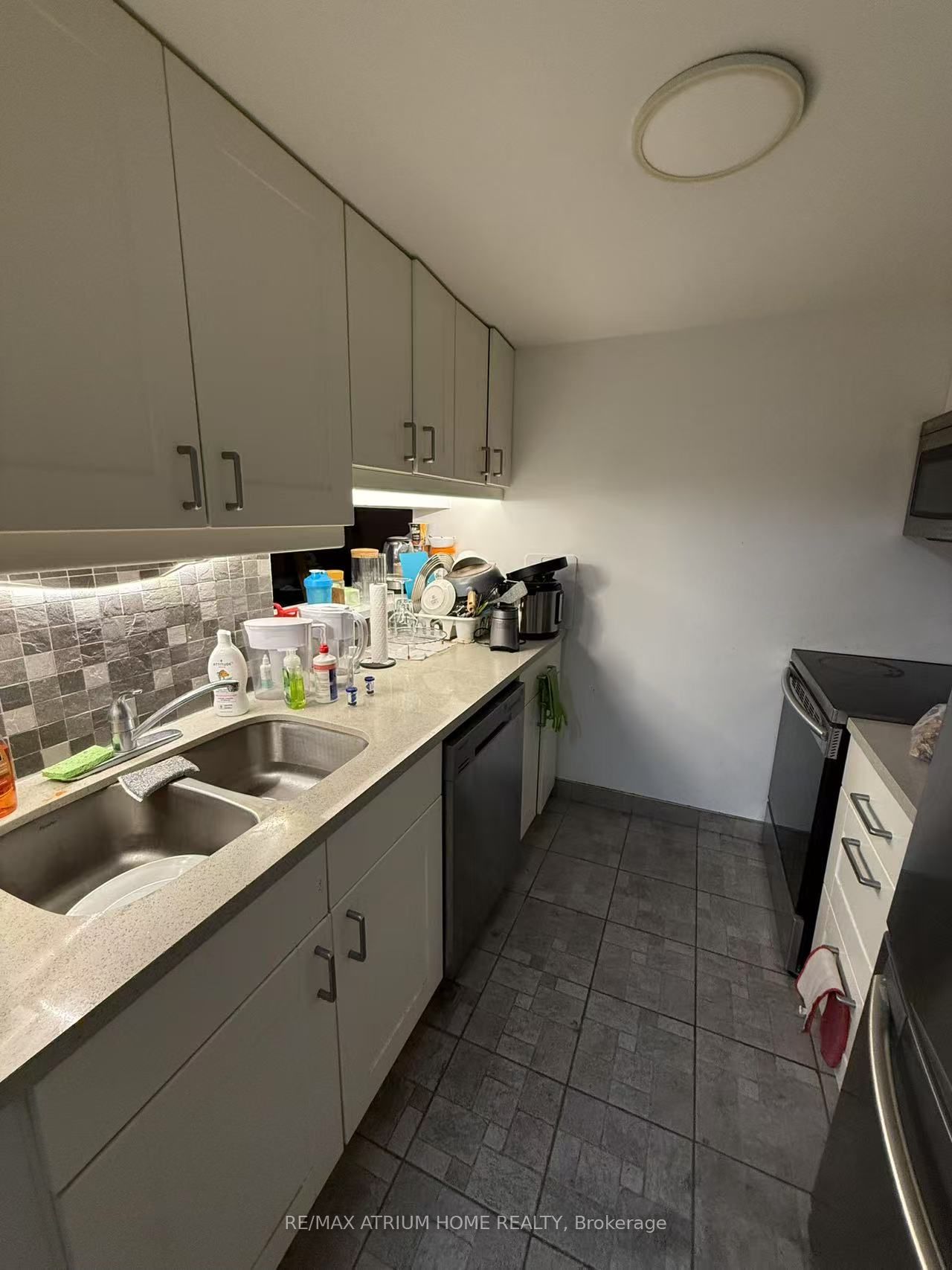 717 Bay Street 1403, Toronto, ON M5G 2J9 photo 5