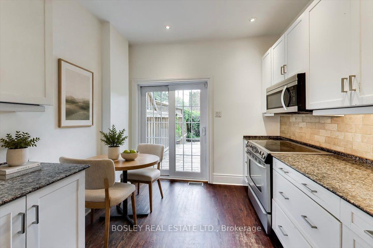 295 Seaton Street, Toronto, ON M5A 2T6 photo 3