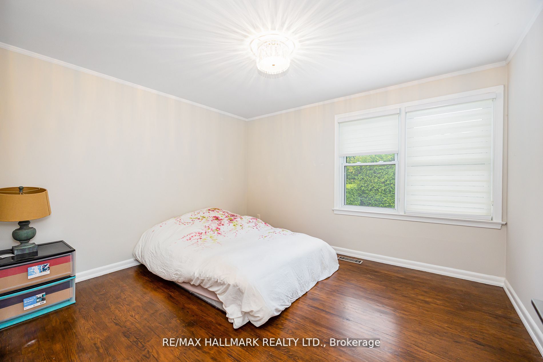 16 Paultiel Drive W, Toronto, ON M2M 3P3 photo 4