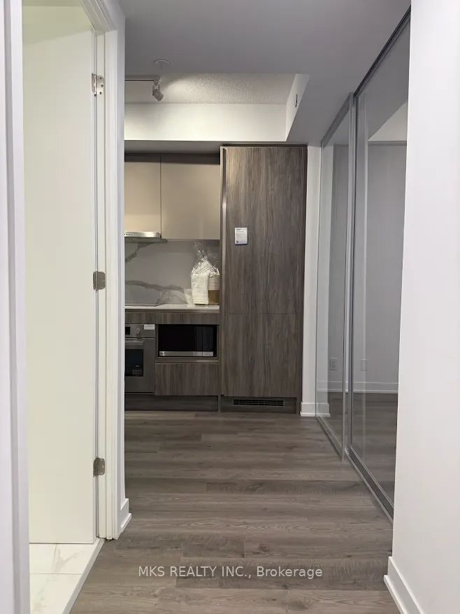 180 Front Street E 603, Toronto, ON M5A 0A9 photo 4