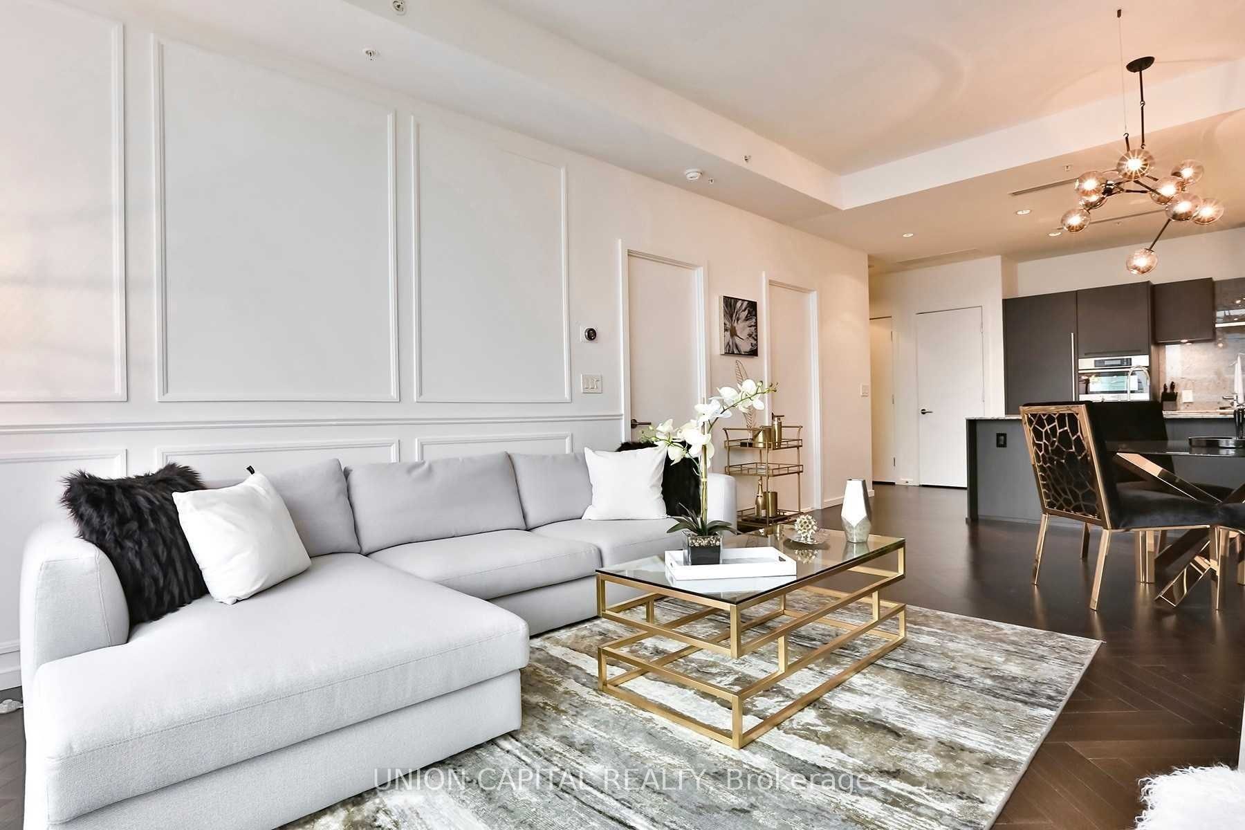 180 University Avenue 5805, Toronto, ON M5H 0A2 photo 3