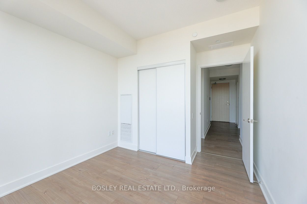 30 Roehampton Avenue 3403, Toronto, ON M4P 0B9 photo 4