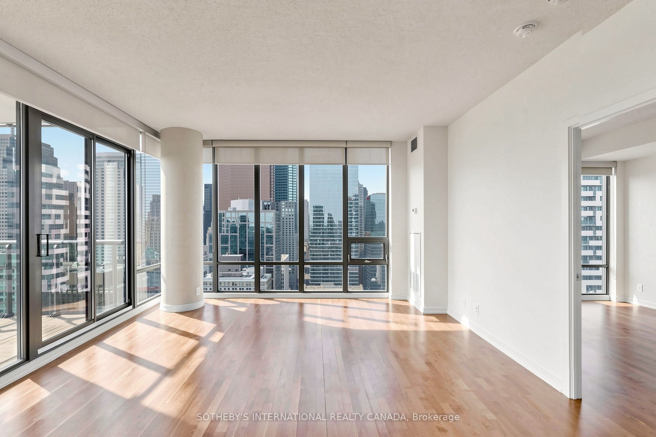 33 Lombard Street 3601, Toronto, ON M5C 3H8 photo 4