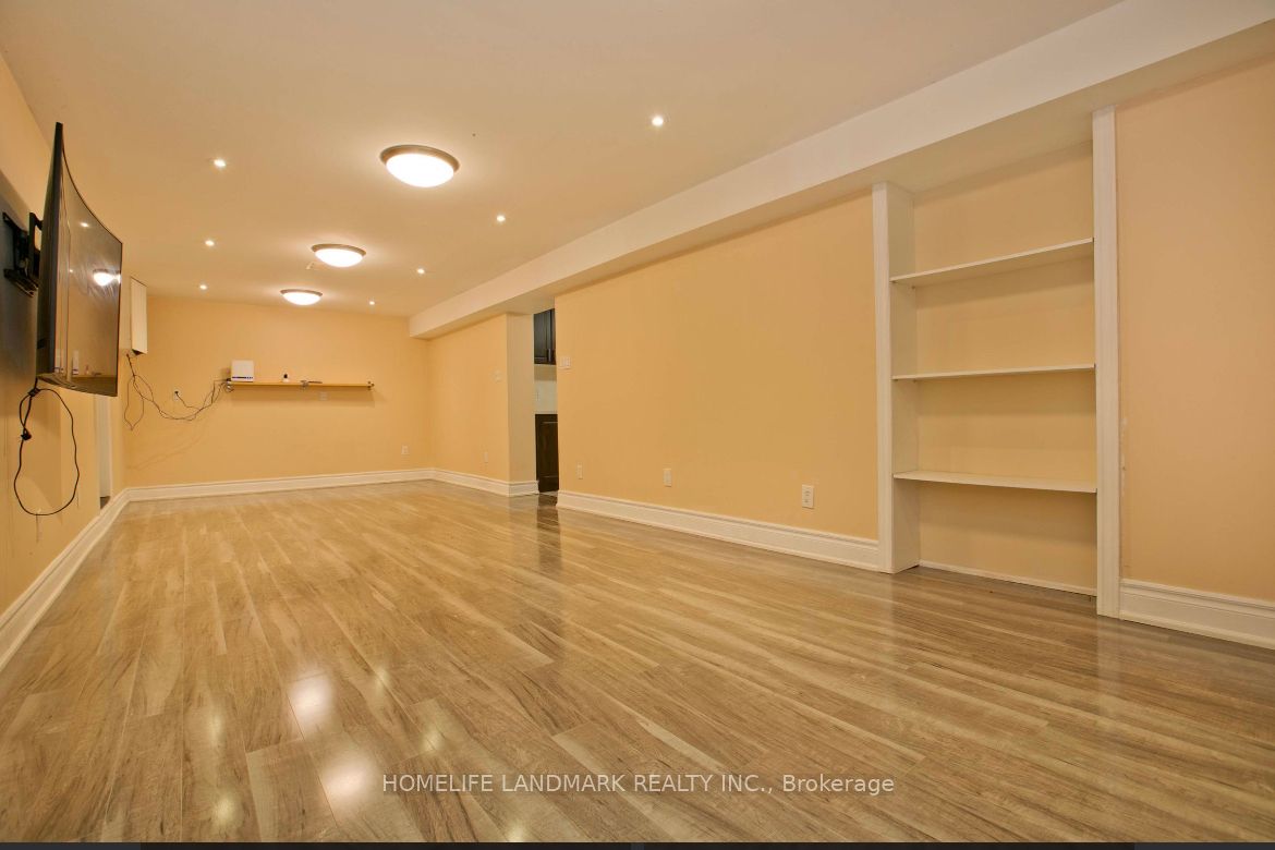 157 Pleasant View Basement Drive, Toronto, ON M2J 3R3 photo 2