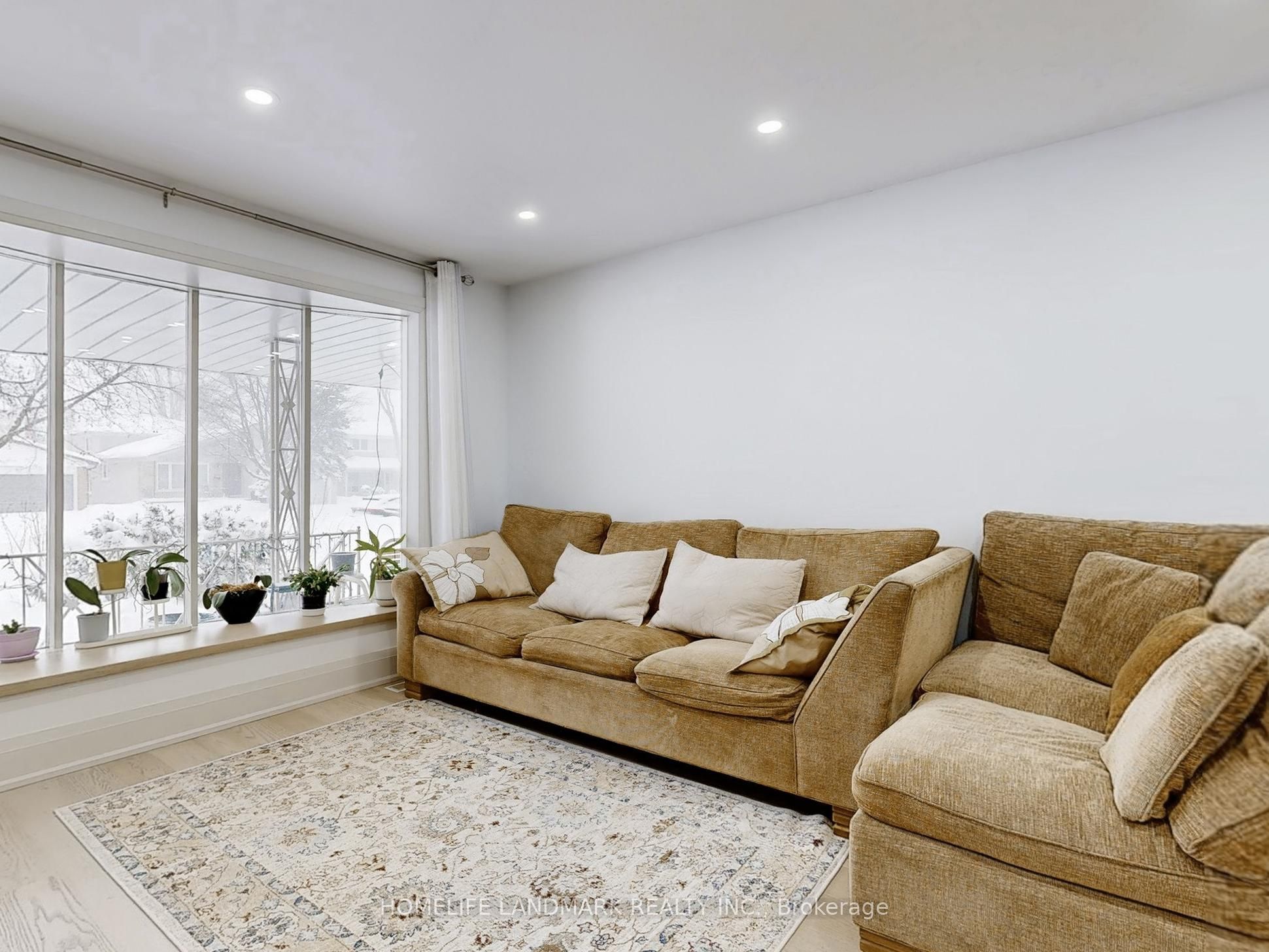 50 Bruce Farm Drive, Toronto, ON M2H 1G5 photo 2