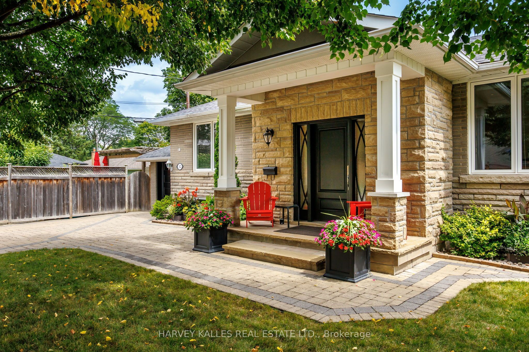 32 Acton Avenue, Toronto, ON M3H 4G7 photo 3