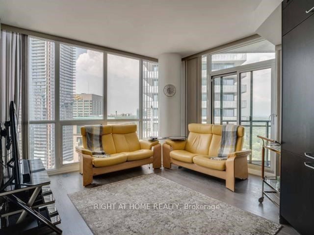 45 Charles Street E 4107, Toronto, ON M4Y 1S2 photo 3