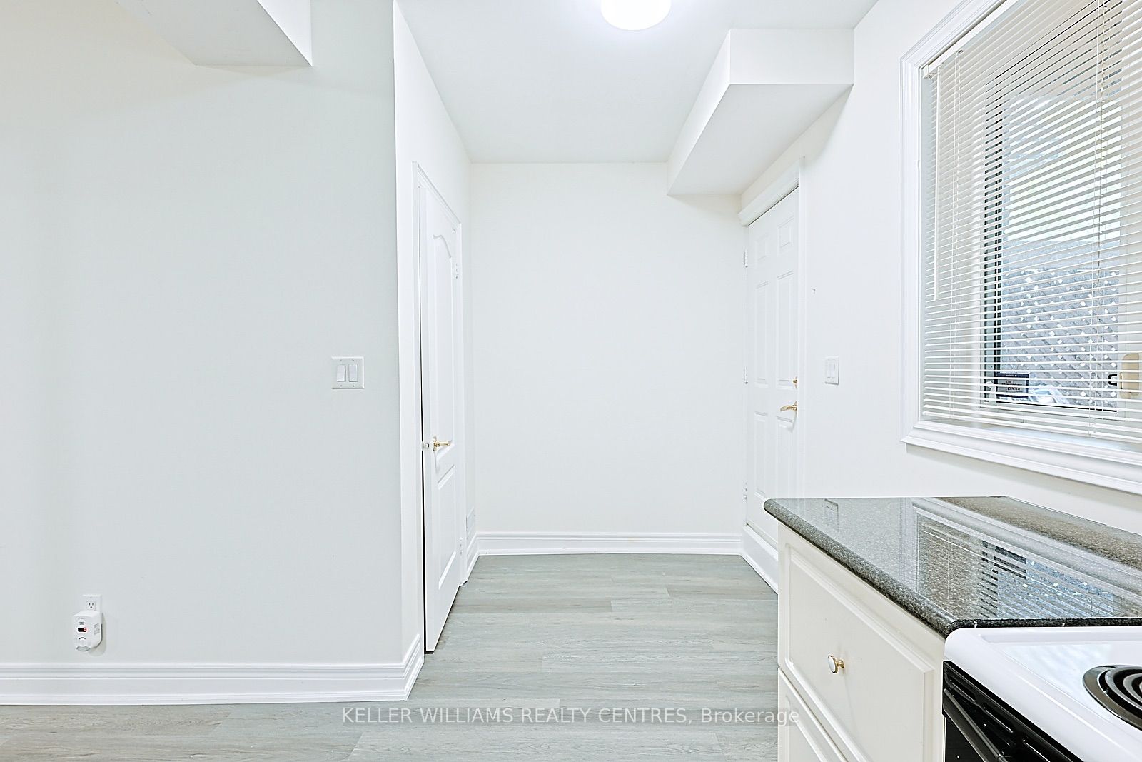 61 Fairchild Avenue Bsmt, Toronto, ON M2M 1T8 photo 2