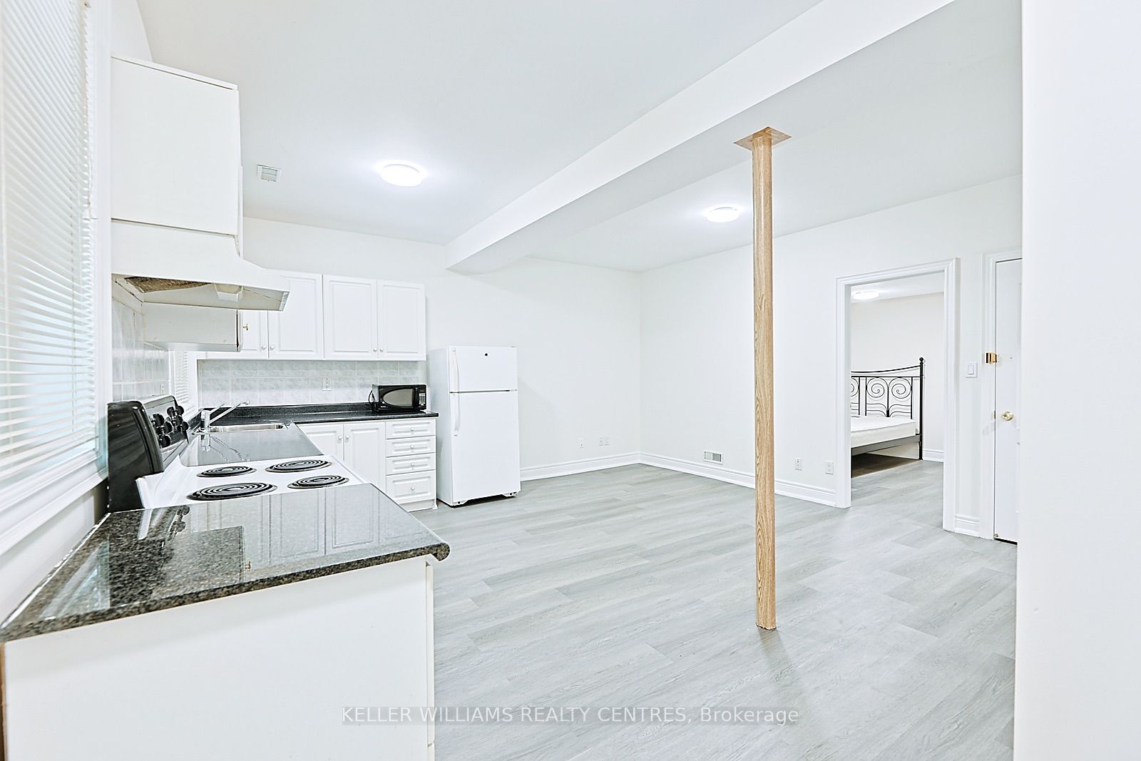 61 Fairchild Avenue Bsmt, Toronto, ON M2M 1T8 photo 4