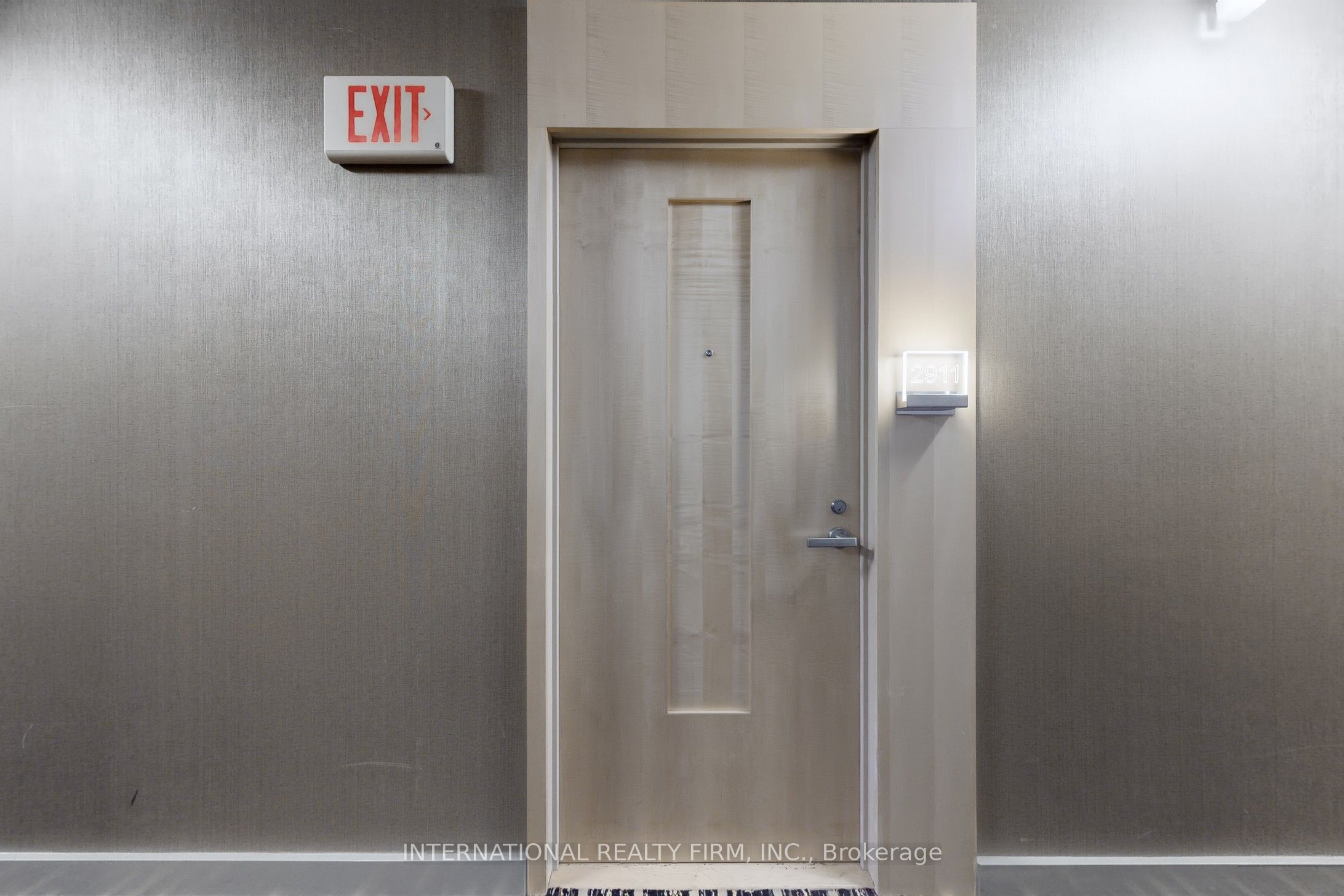 45 Charles Street E 2911, Toronto, ON M4Y 0B8 photo 2