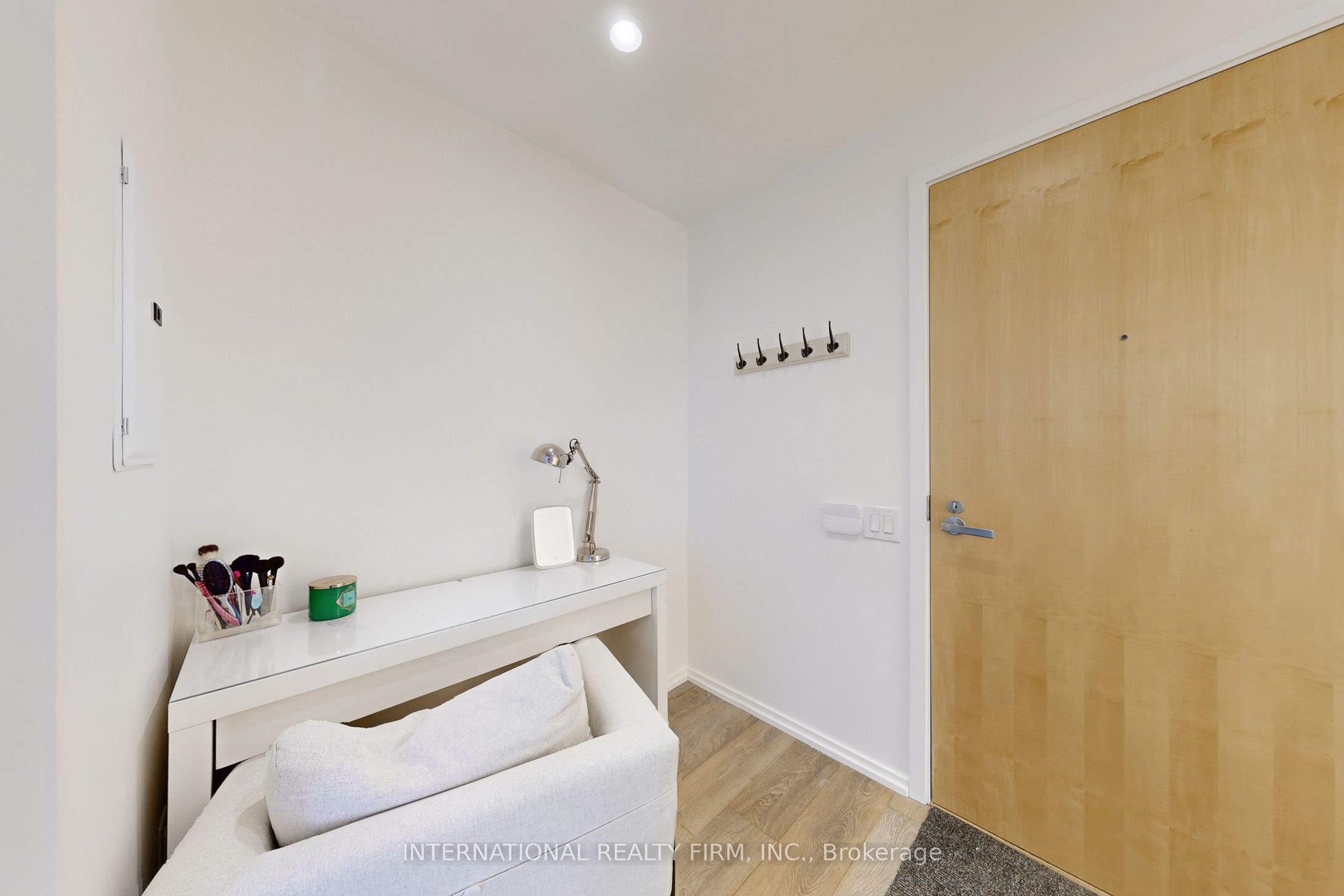 45 Charles Street E 2911, Toronto, ON M4Y 0B8 photo 4