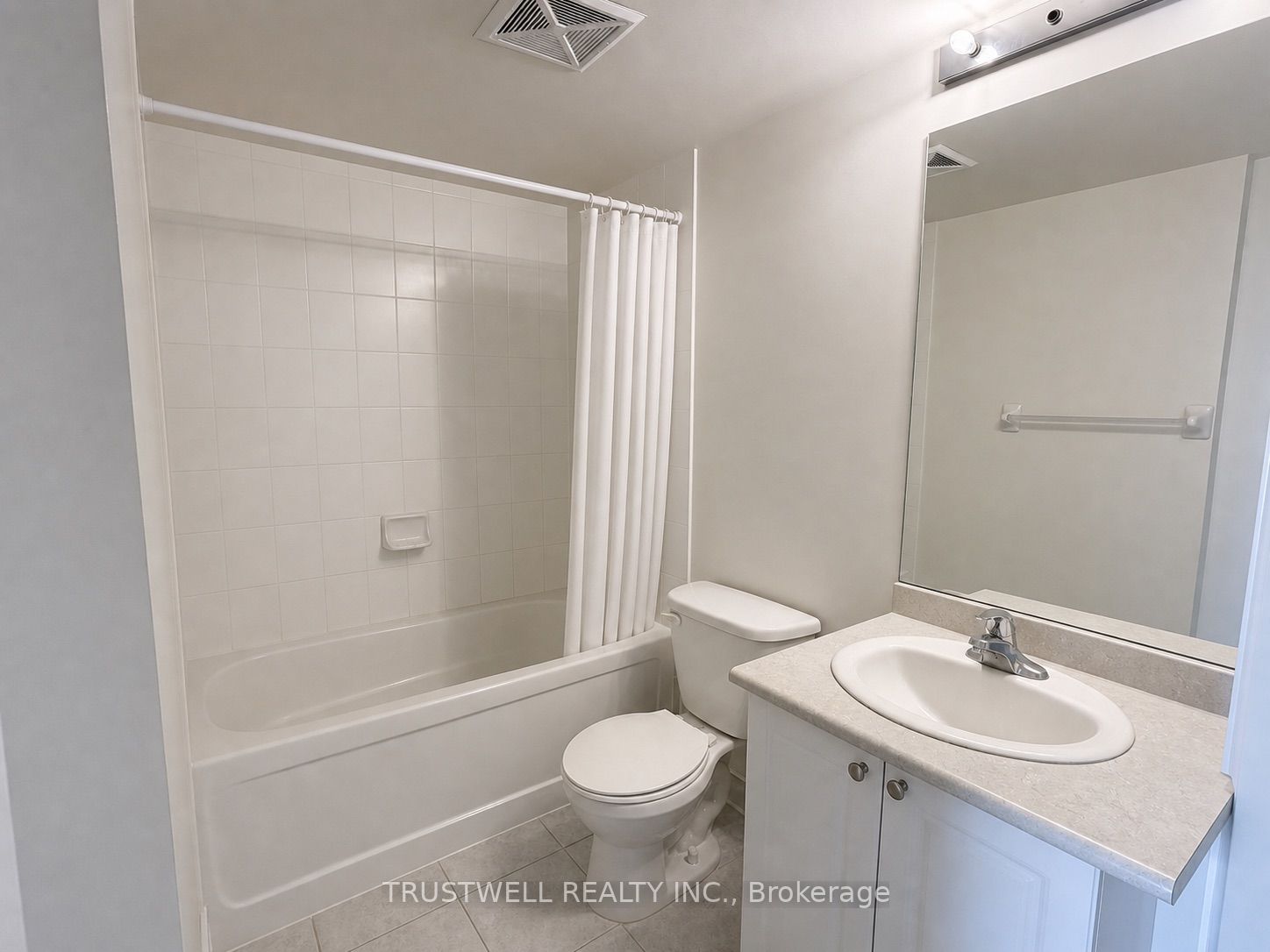 35 Hollywood Avenue 2120, Toronto, ON M2N 0A9 photo 4