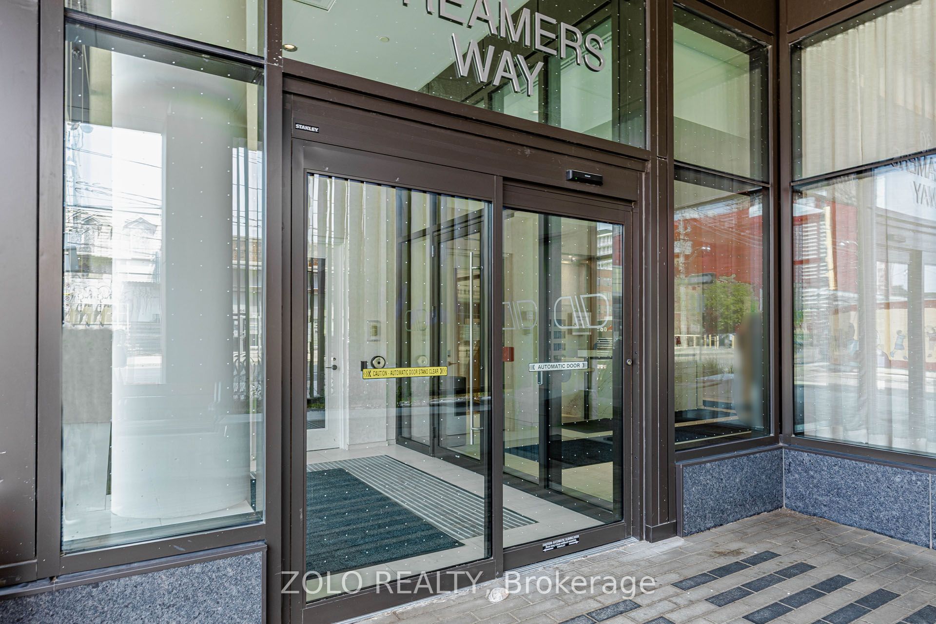 30 Dreamers Way 648, Toronto, ON M5A 0Y7 photo 4