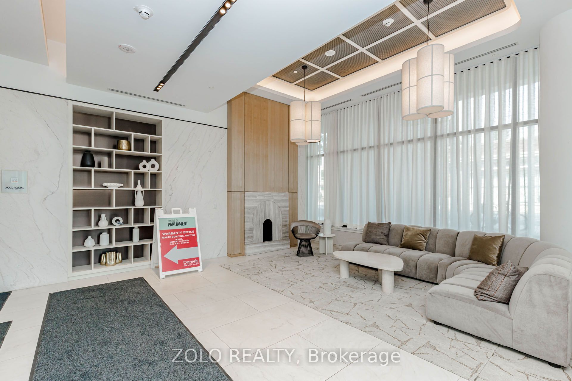 30 Dreamers Way 648, Toronto, ON M5A 0Y7 photo 5
