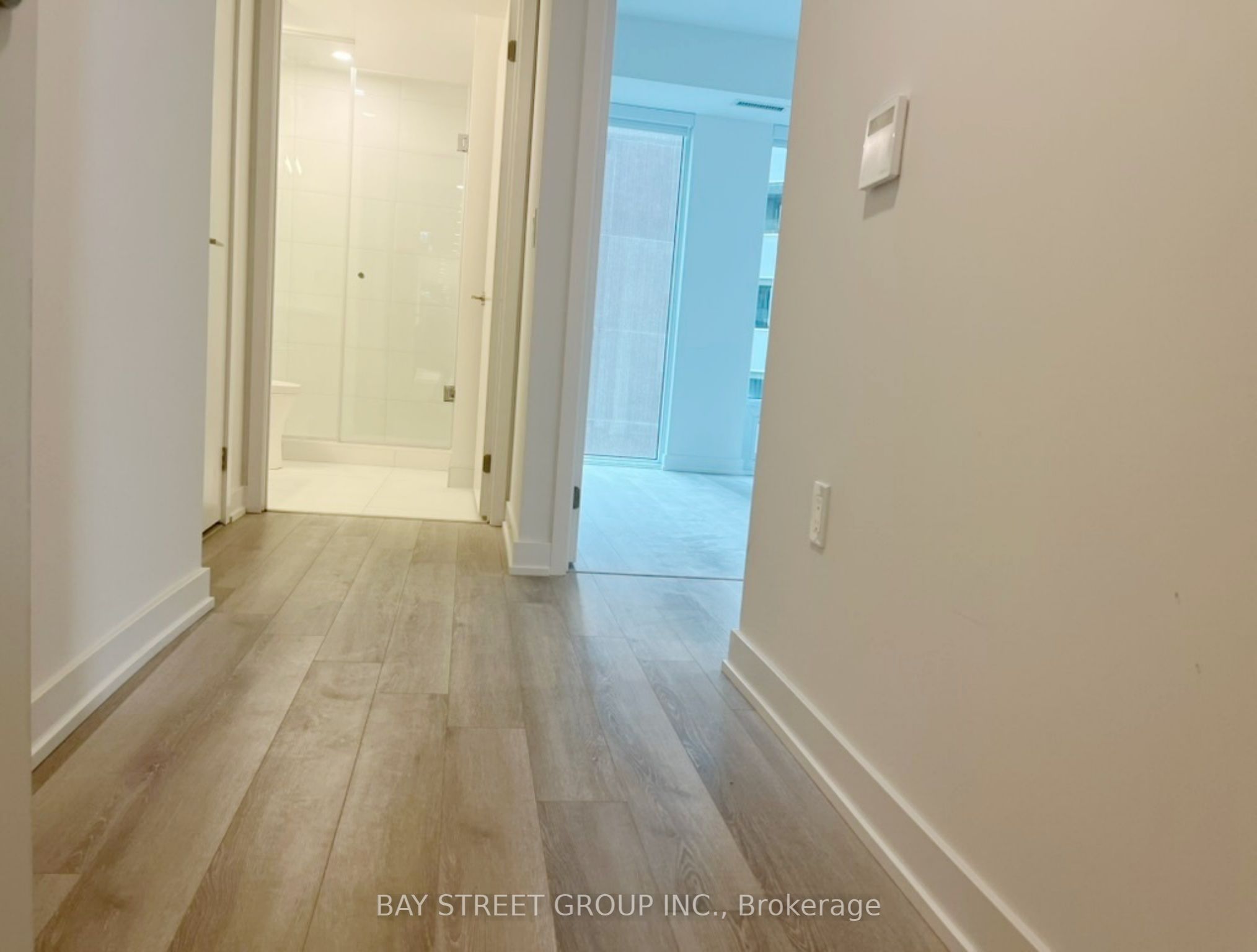 238 Simcoe Street 1904, Toronto, ON M5T 1T4 photo 2