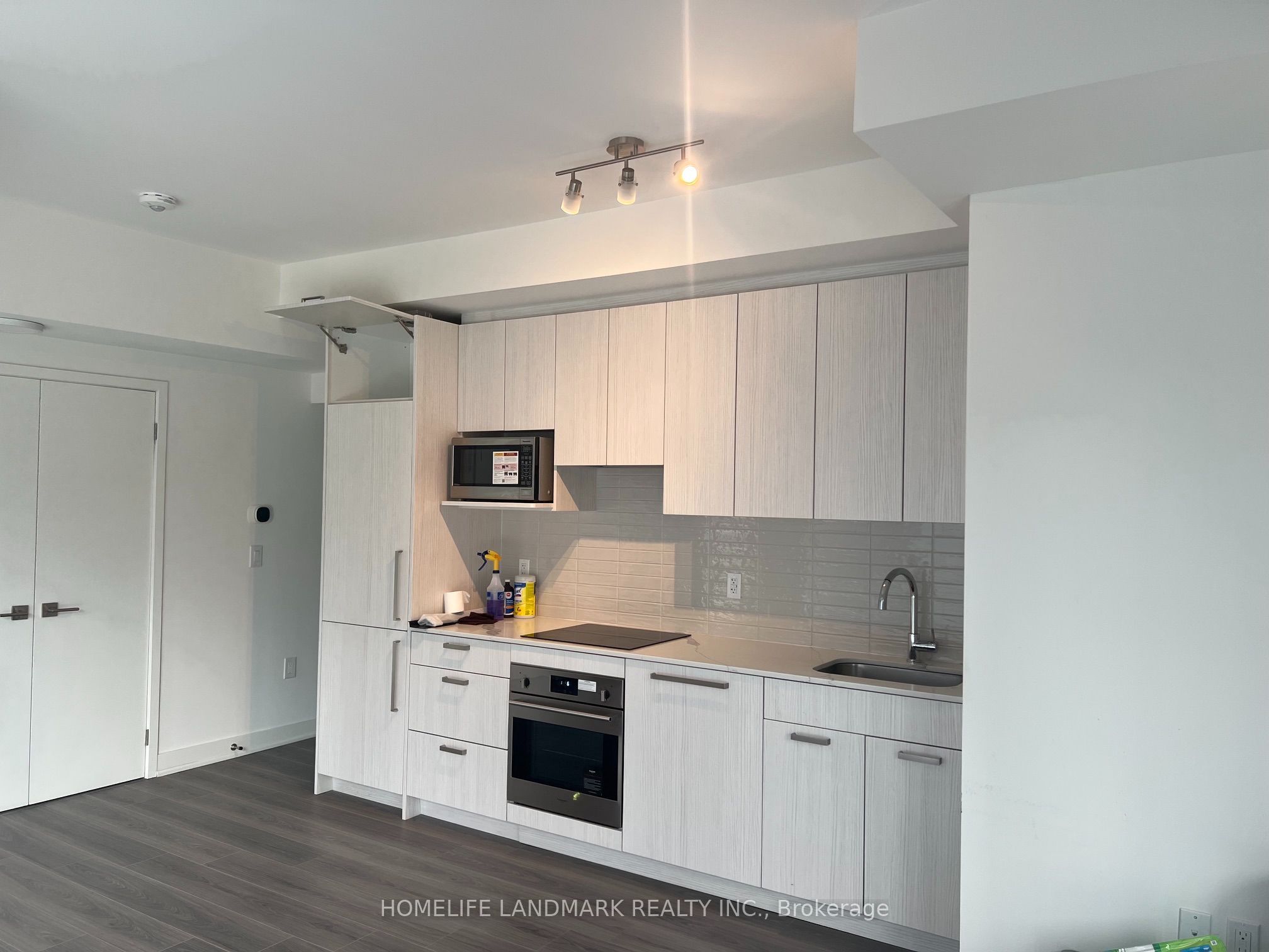 67 Curlew Drive 145, Toronto, ON M3A 0B4 photo 3