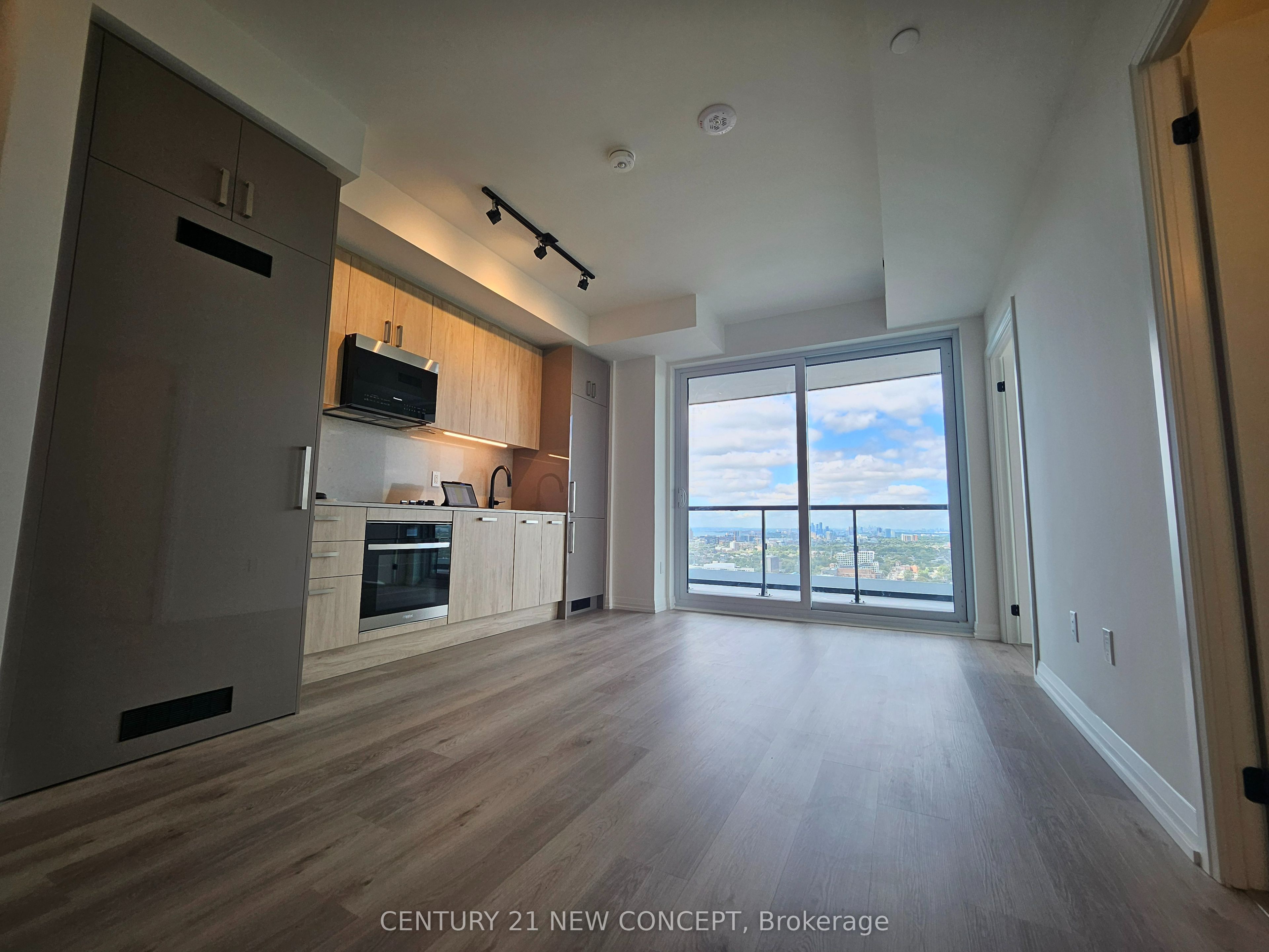 280 Dundas Street 2811, Toronto, ON M5T 0E3 photo 2