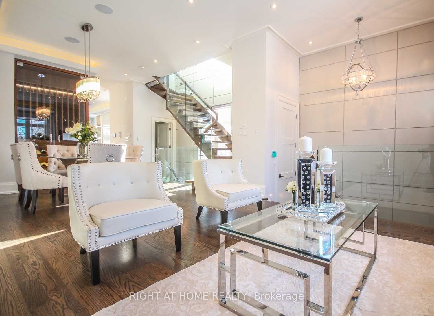 289 Connaught Avenue, Toronto, ON M2M 1H7 photo 3