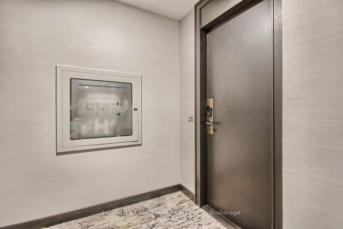 23 Hollywood Avenue 711, Toronto, ON M2N 7L8 photo 4