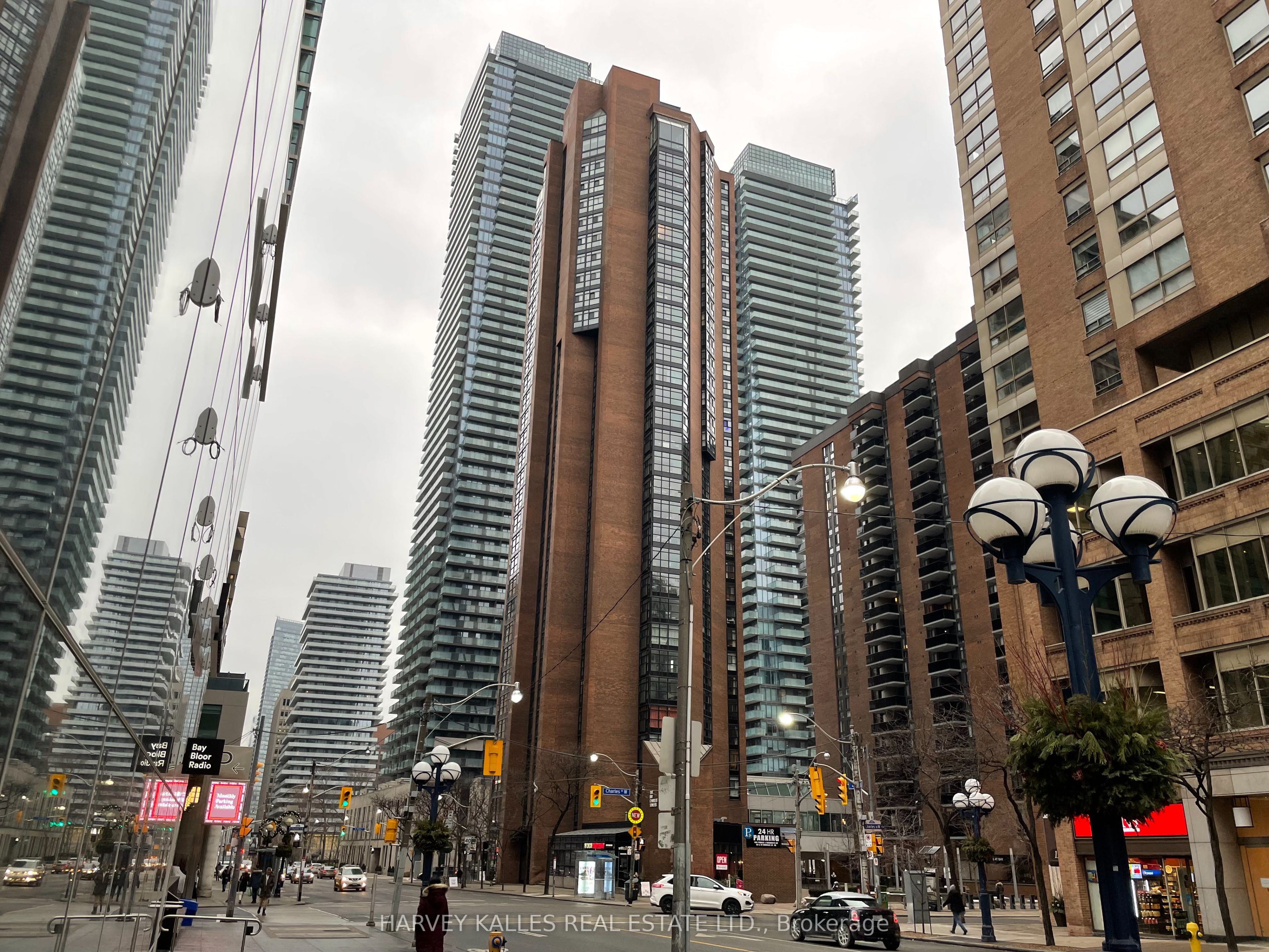 55 W Charles Street W 3101, Toronto, ON M5S 2W9