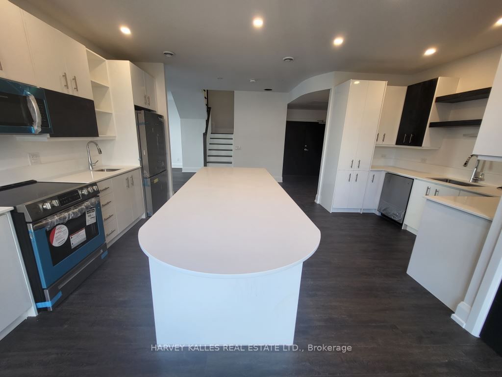 55 W Charles Street W 3101, Toronto, ON M5S 2W9 photo 3