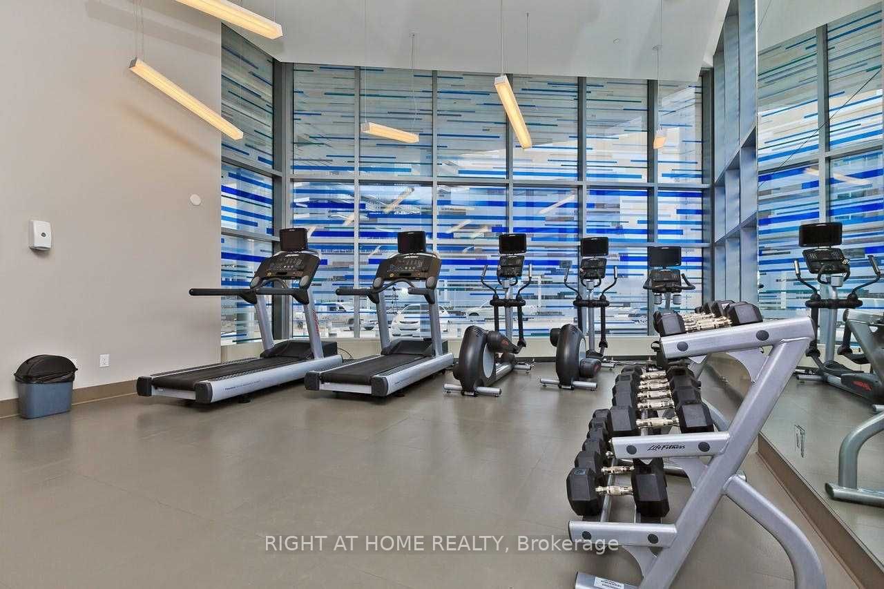 72 Esther Shiner Blvd Boulevard 1908, Toronto, ON M2K 0C4 photo 3