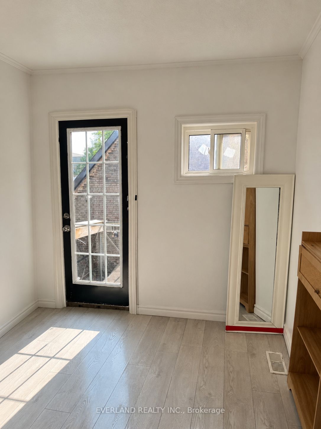 850 Bathurst Street 201, Toronto, ON M5R 3G1