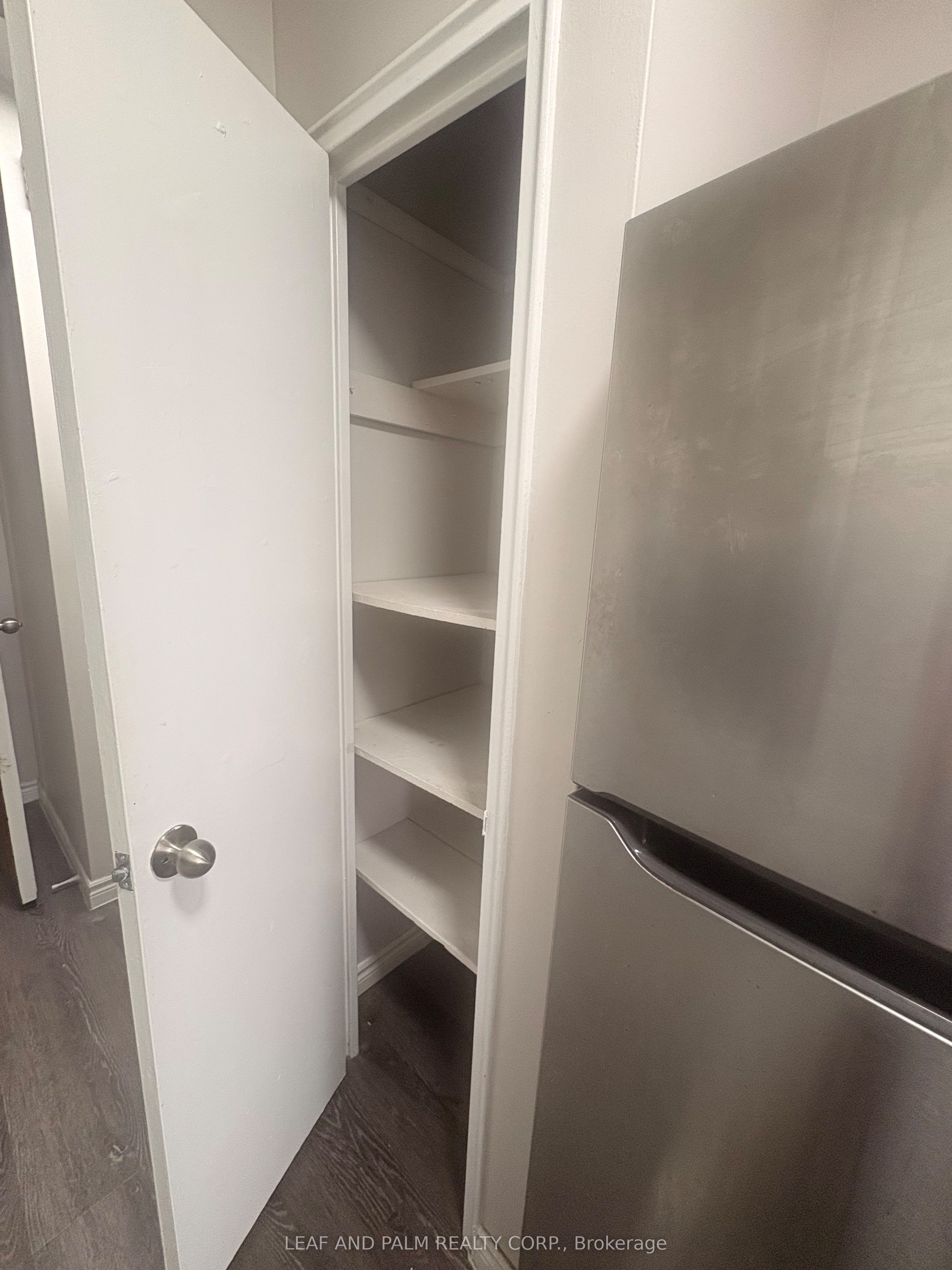 1698 Victoria Park Avenue 510, Toronto, ON M1R 1R2 photo 4