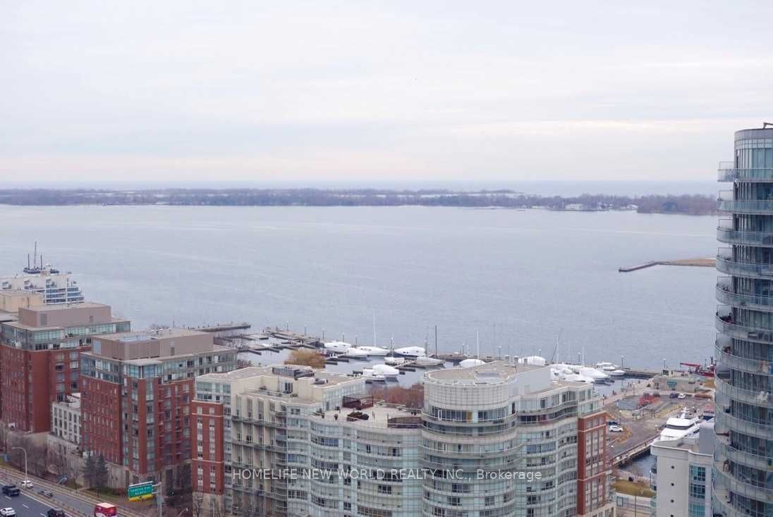 70 Queens Wharf Road 1515, Toronto, ON M5V 0J2 photo 3