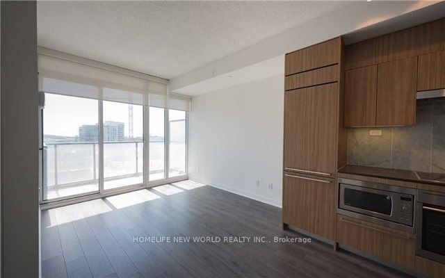 70 Queens Wharf Road 1515, Toronto, ON M5V 0J2 photo 4