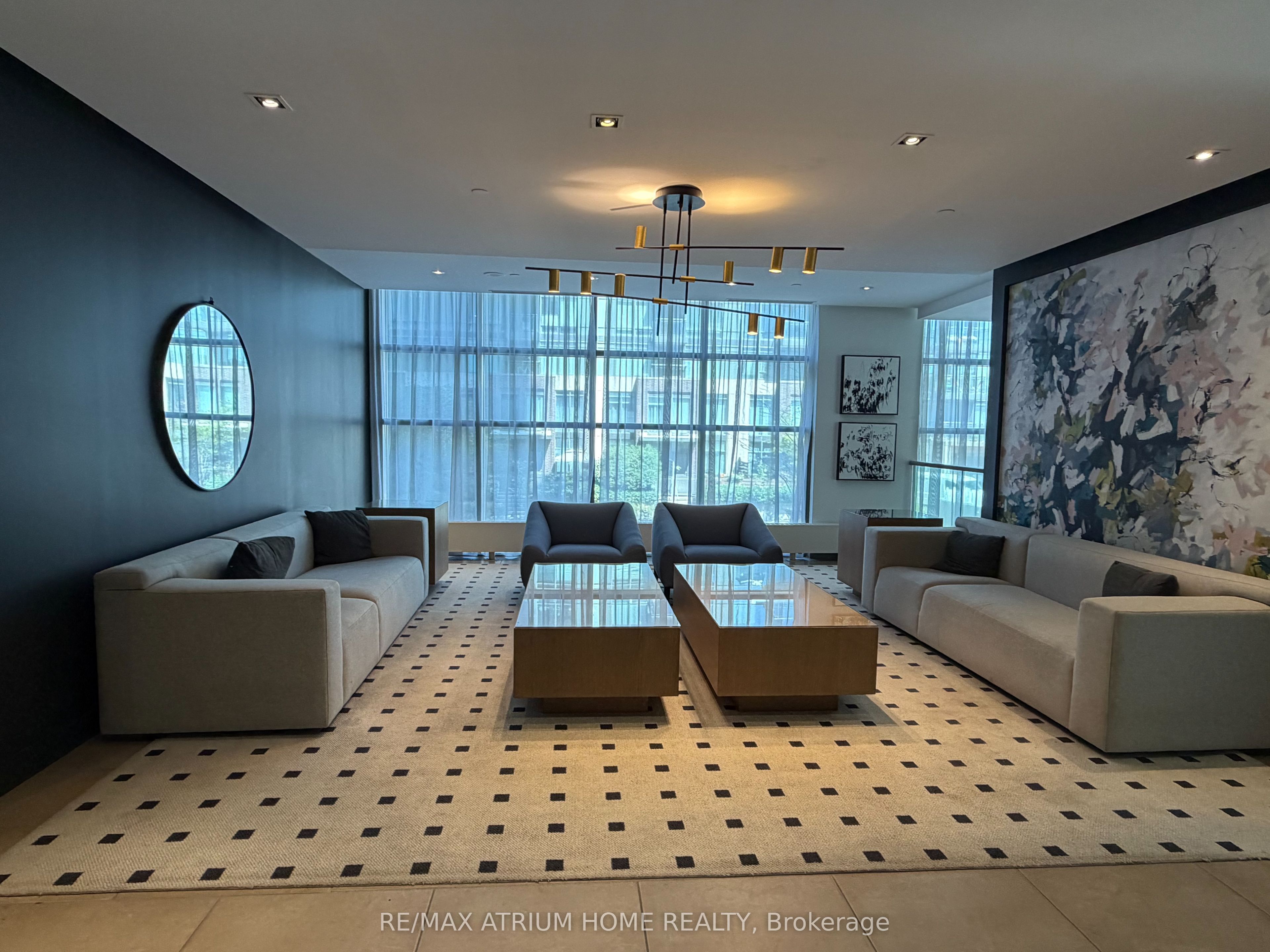 15 Fort York Boulevard #609, Toronto, ON M5V 3Y4 photo 4